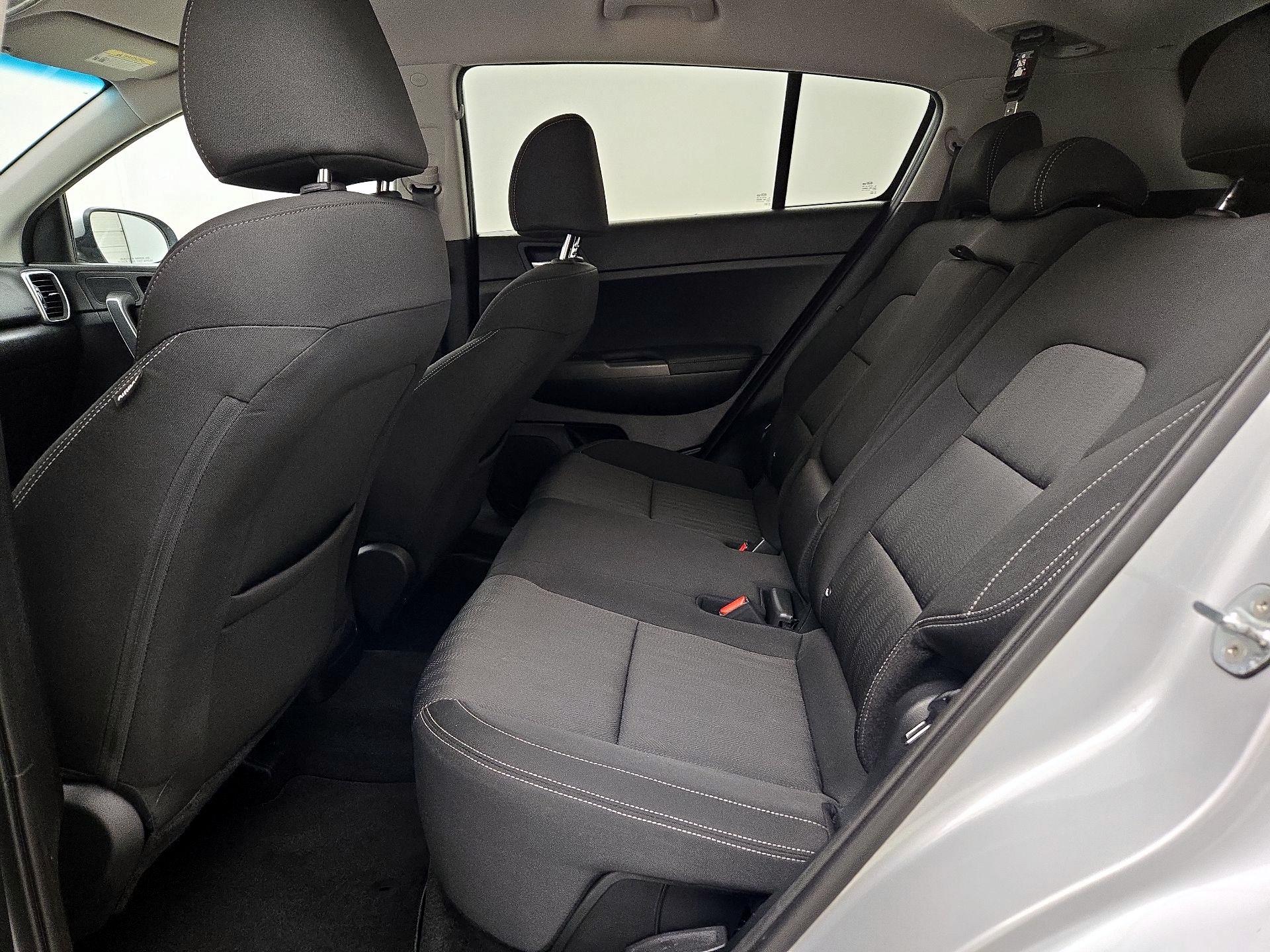 Thumbnail: 2022 Kia Sportage - 19