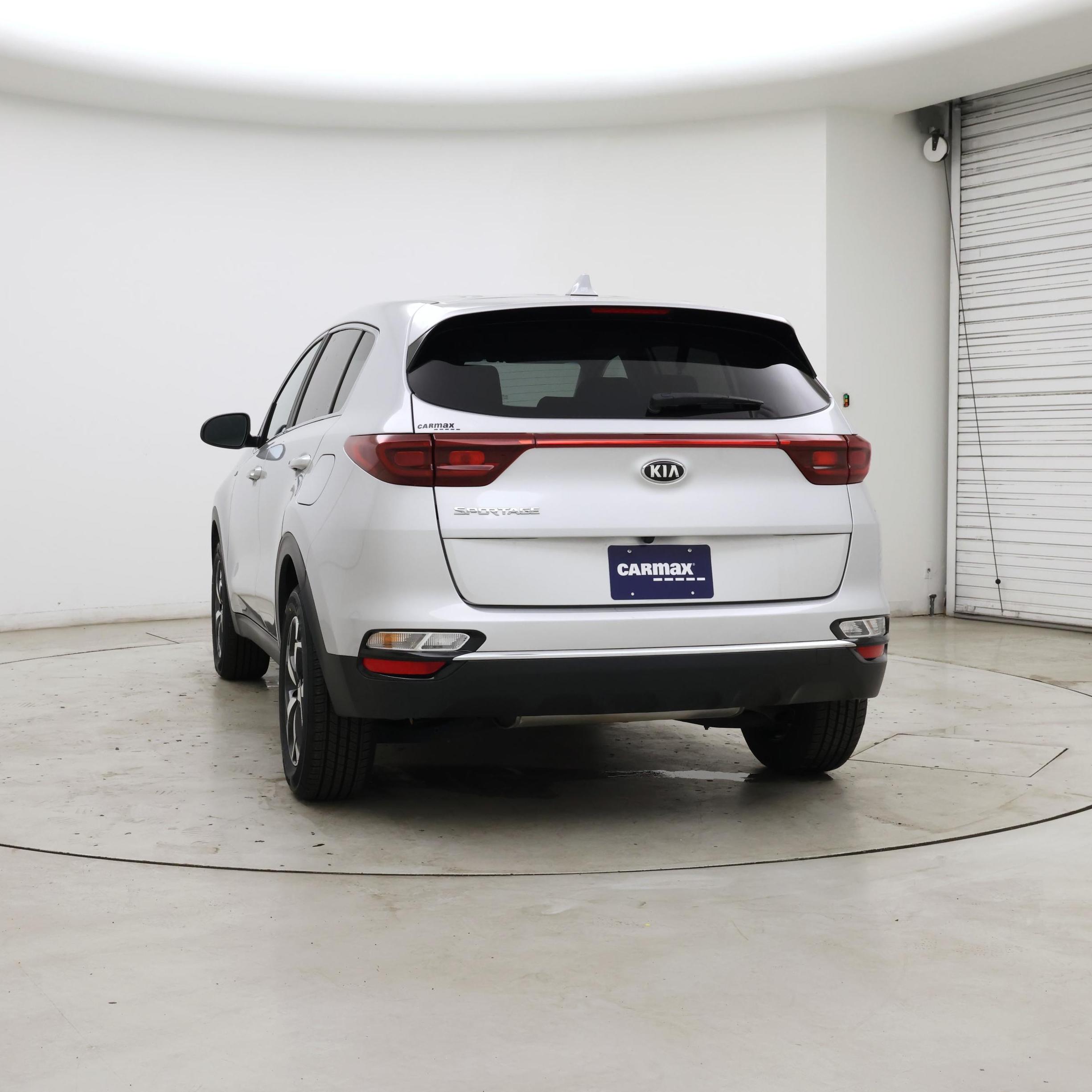 Thumbnail: 2022 Kia Sportage - 6