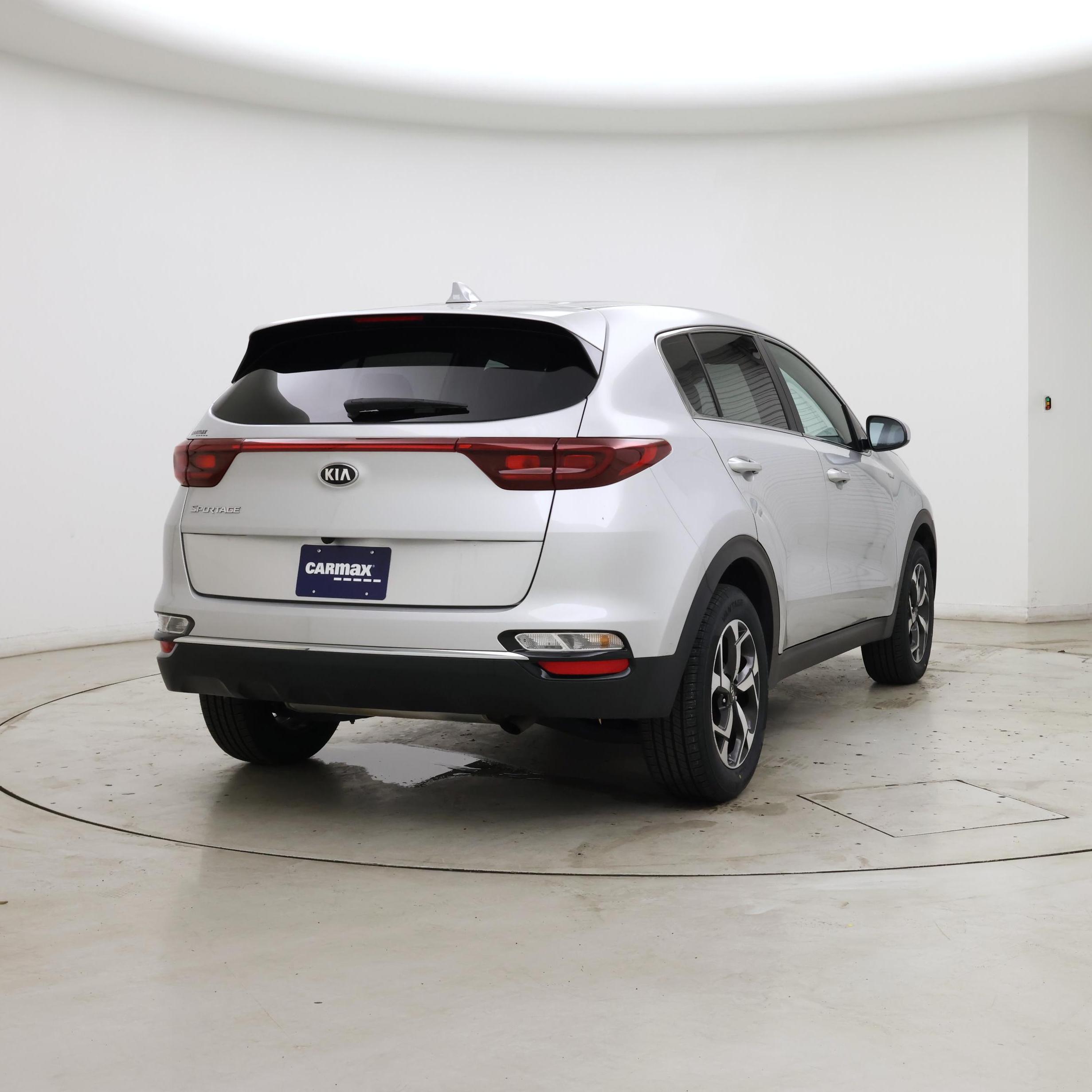 Thumbnail: 2022 Kia Sportage - 8