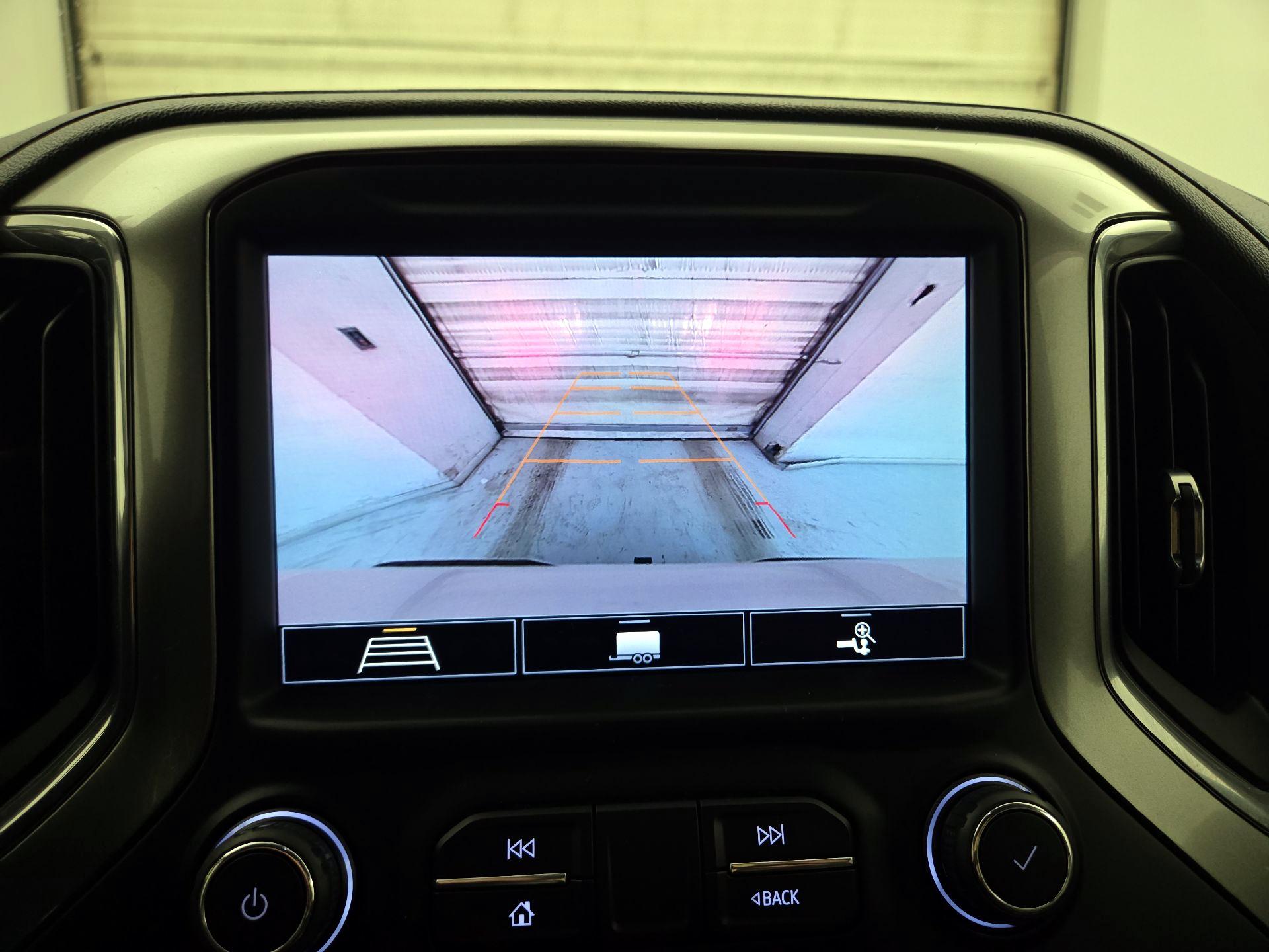 Thumbnail: 2020 Chevrolet Silverado 1500 - 14