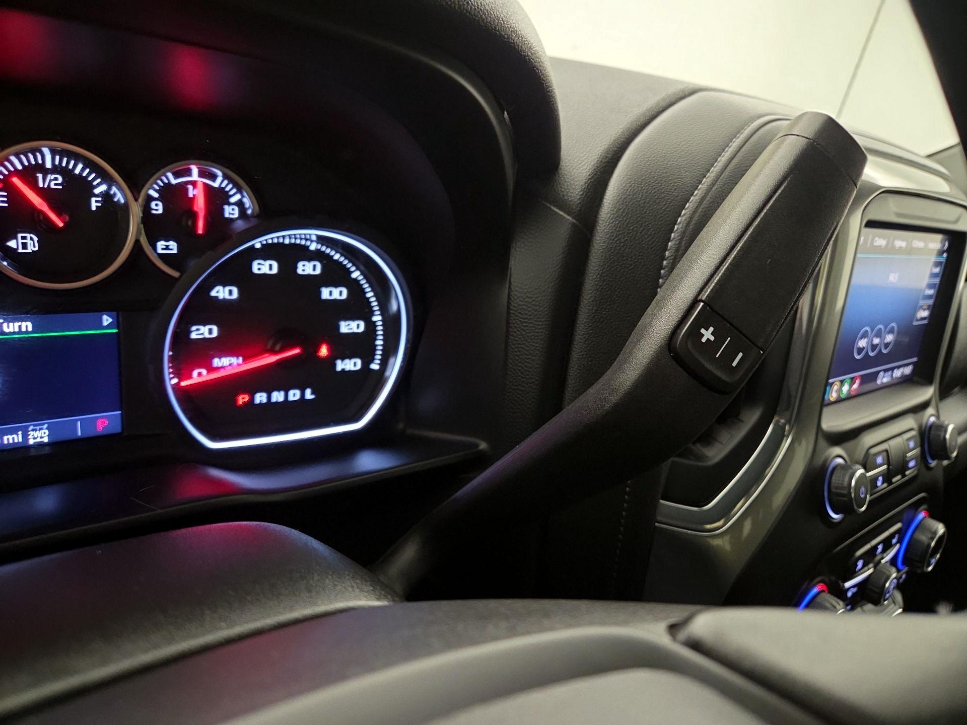 Thumbnail: 2020 Chevrolet Silverado 1500 - 17