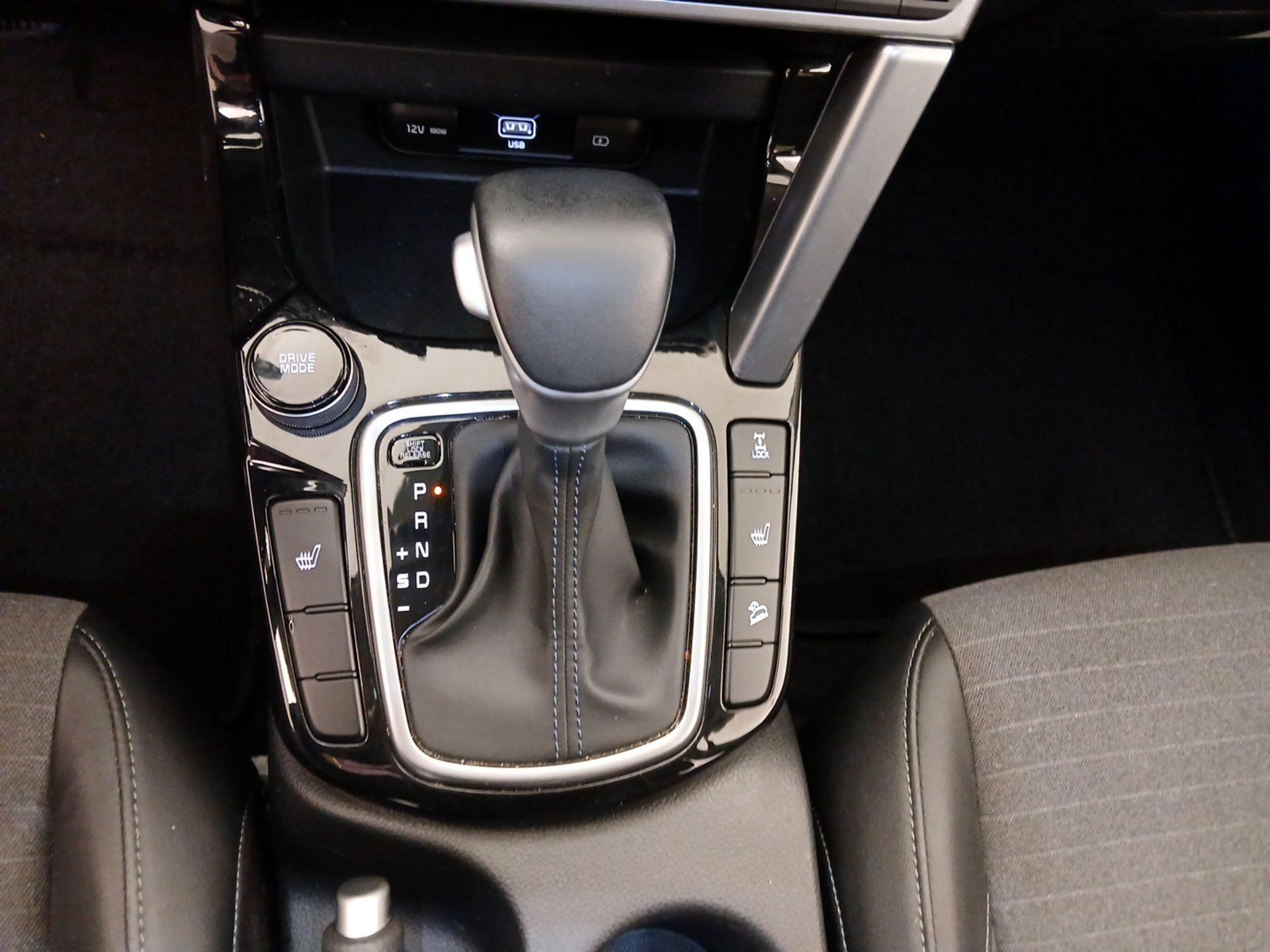 Thumbnail: 2023 Kia Seltos - 17