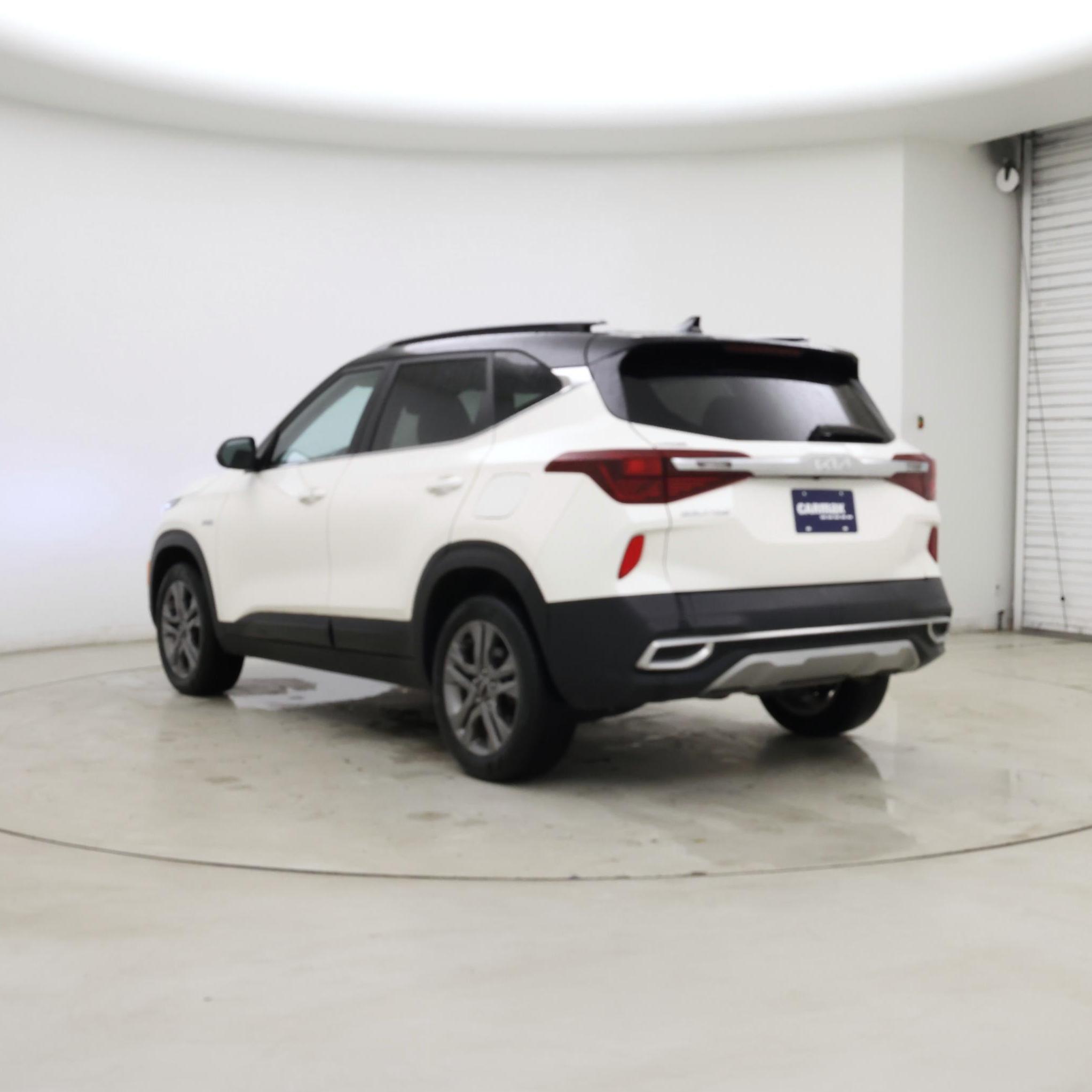 Thumbnail: 2023 Kia Seltos - 2