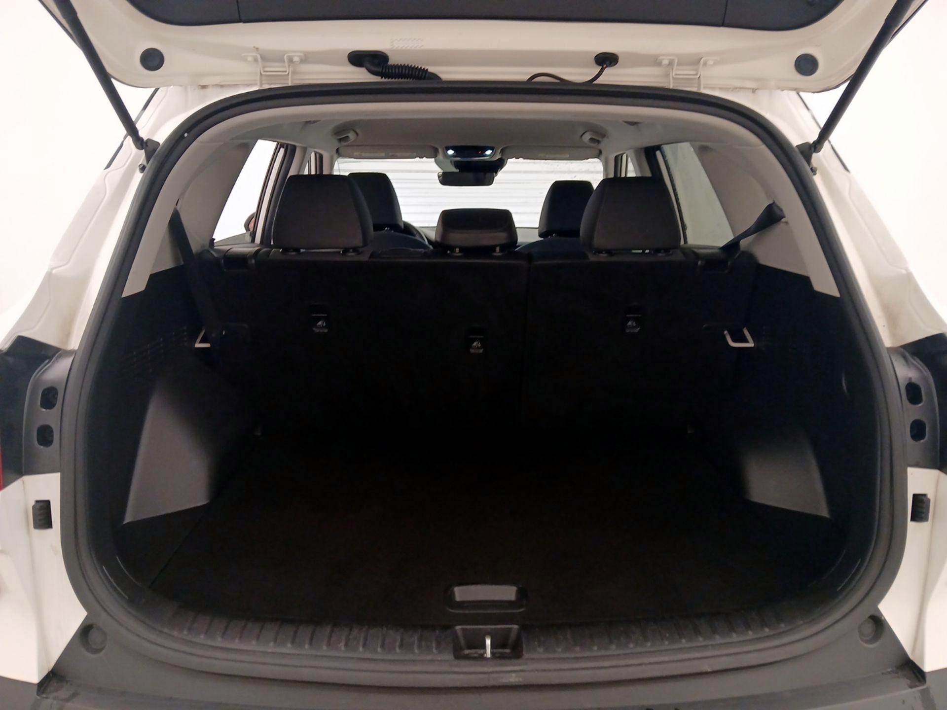 Thumbnail: 2023 Kia Seltos - 20