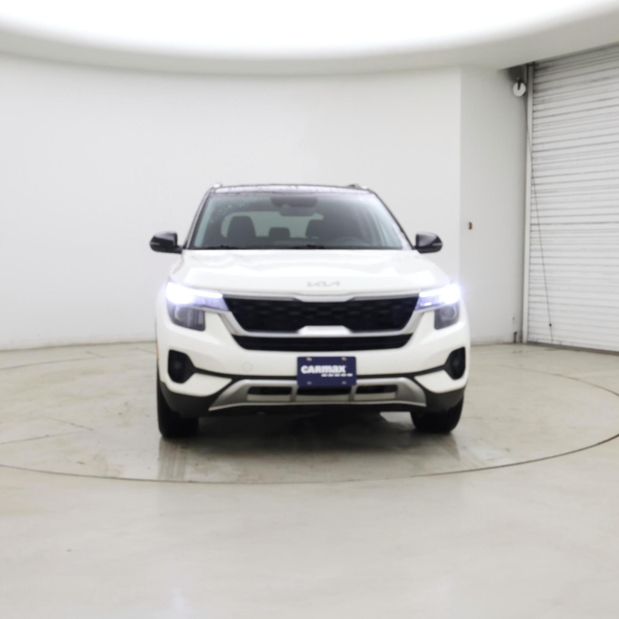 Thumbnail: 2023 Kia Seltos - 5