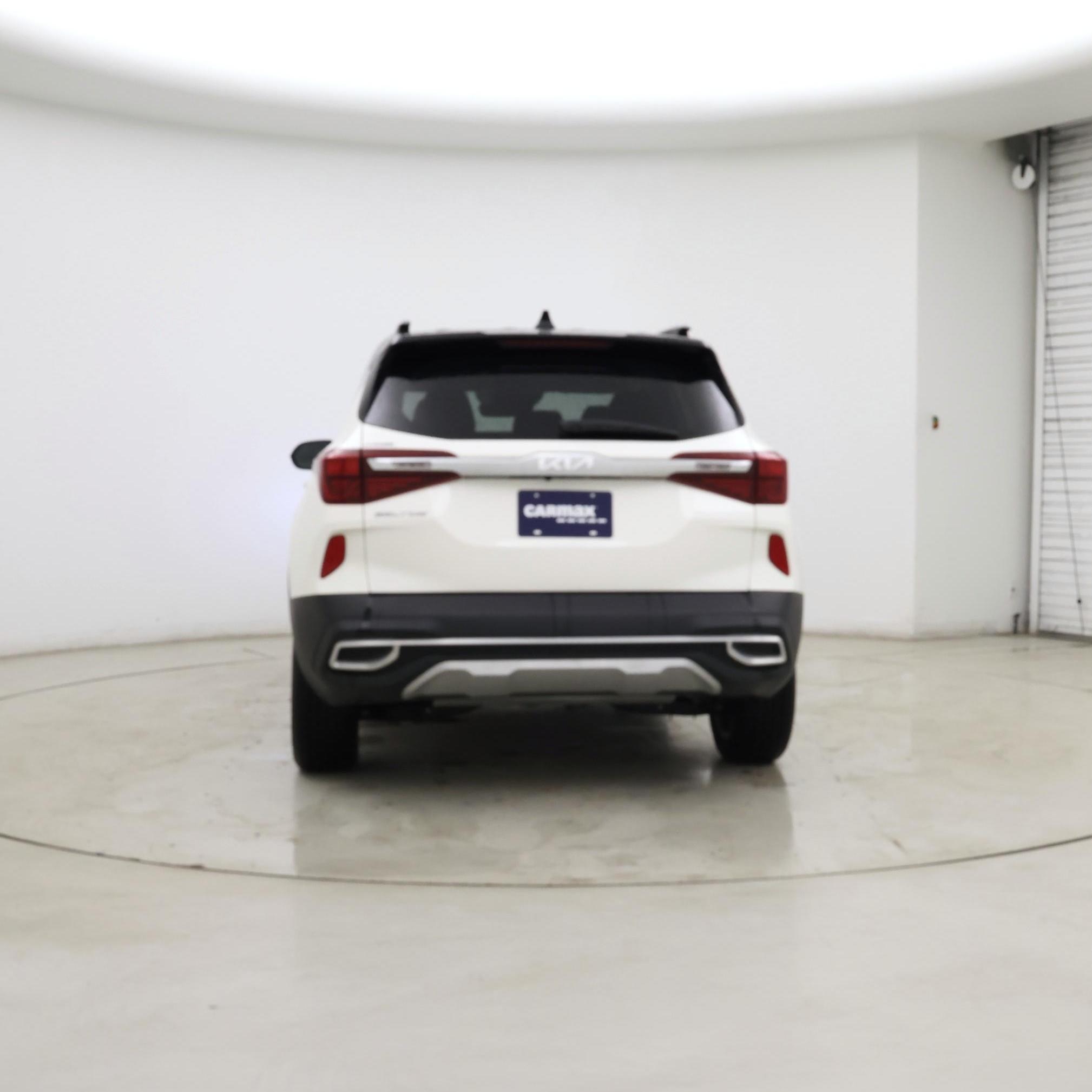 Thumbnail: 2023 Kia Seltos - 6