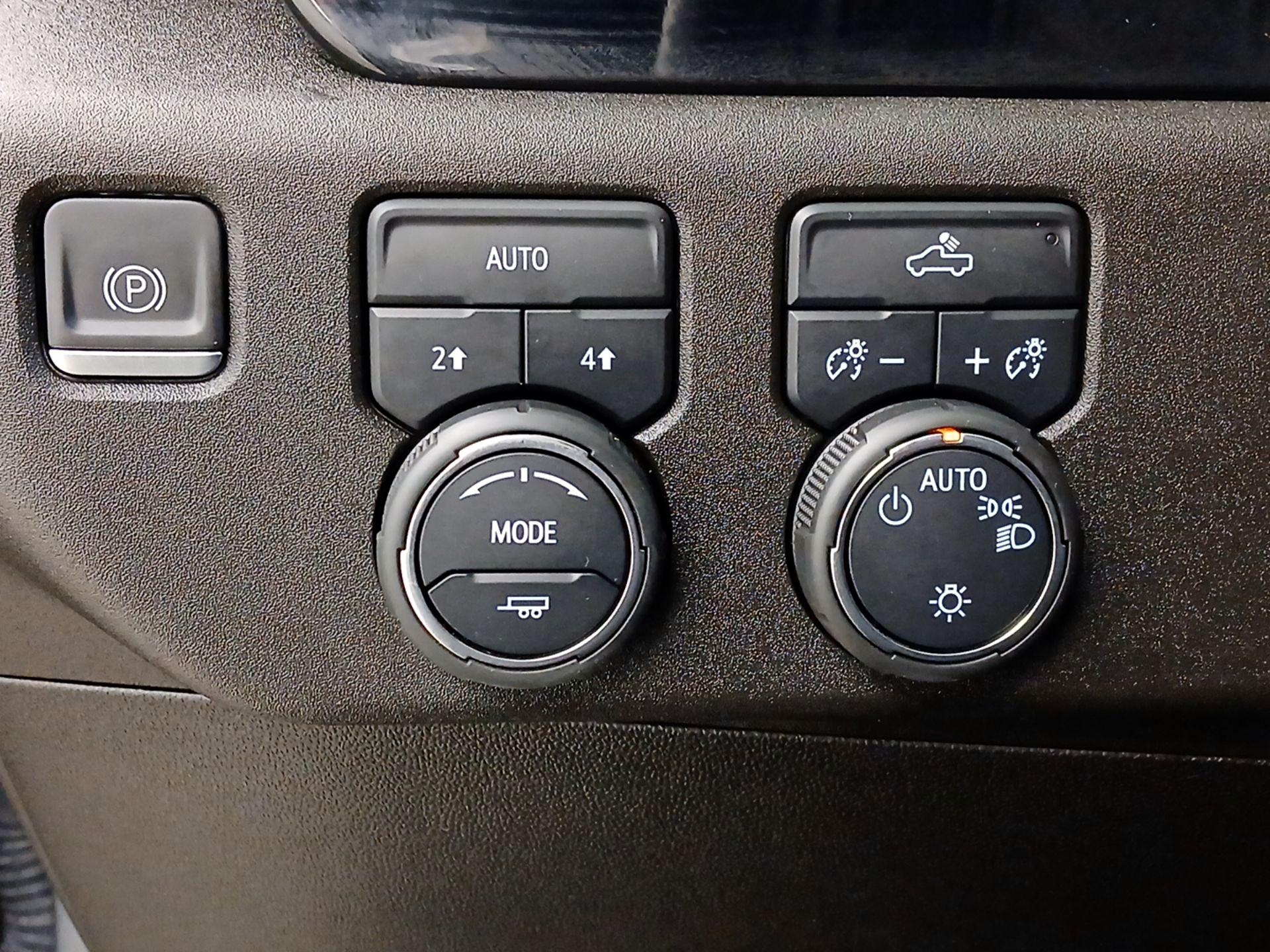 Thumbnail: 2023 Chevrolet Silverado 1500 - 13