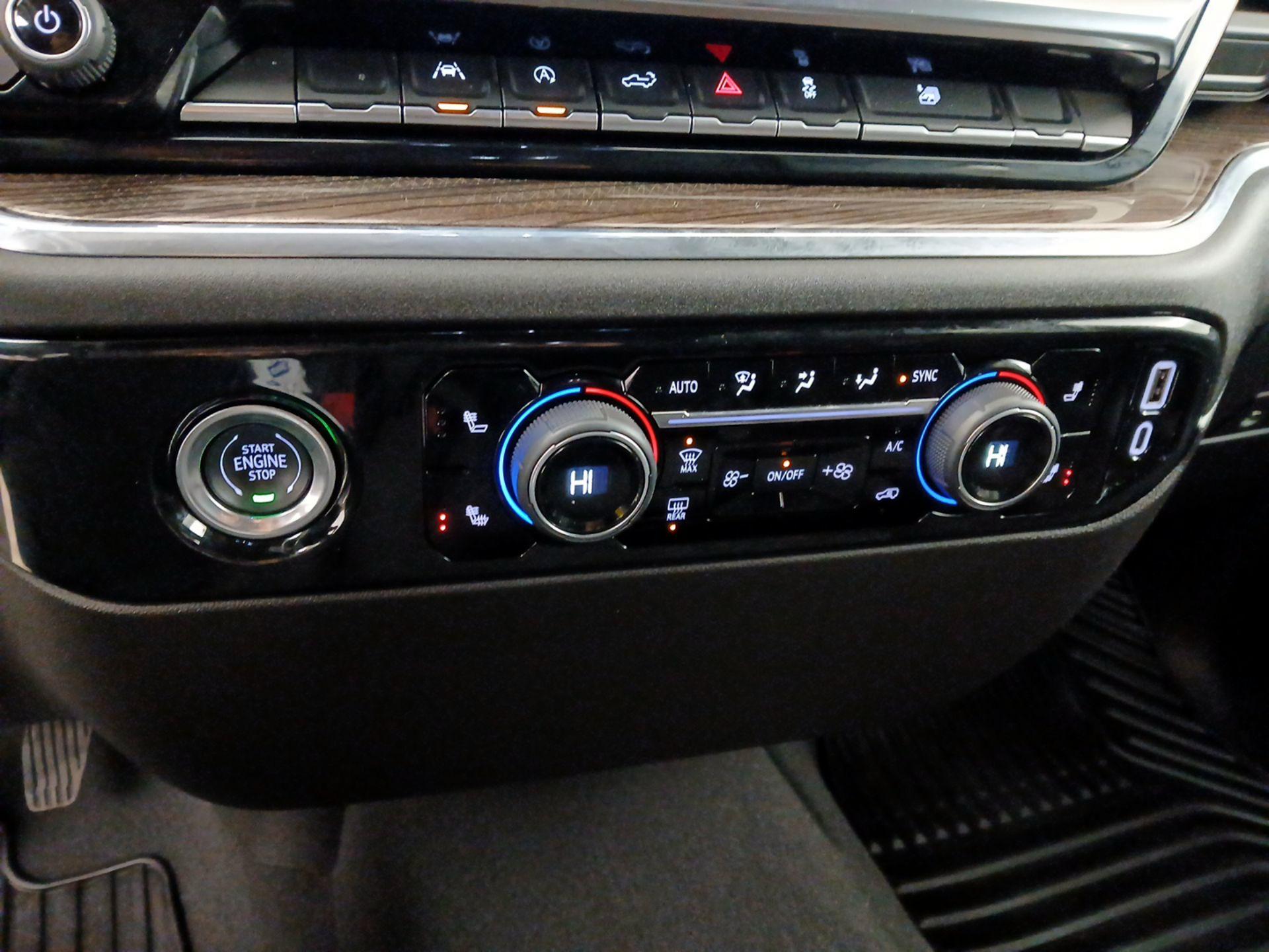 Thumbnail: 2023 Chevrolet Silverado 1500 - 16