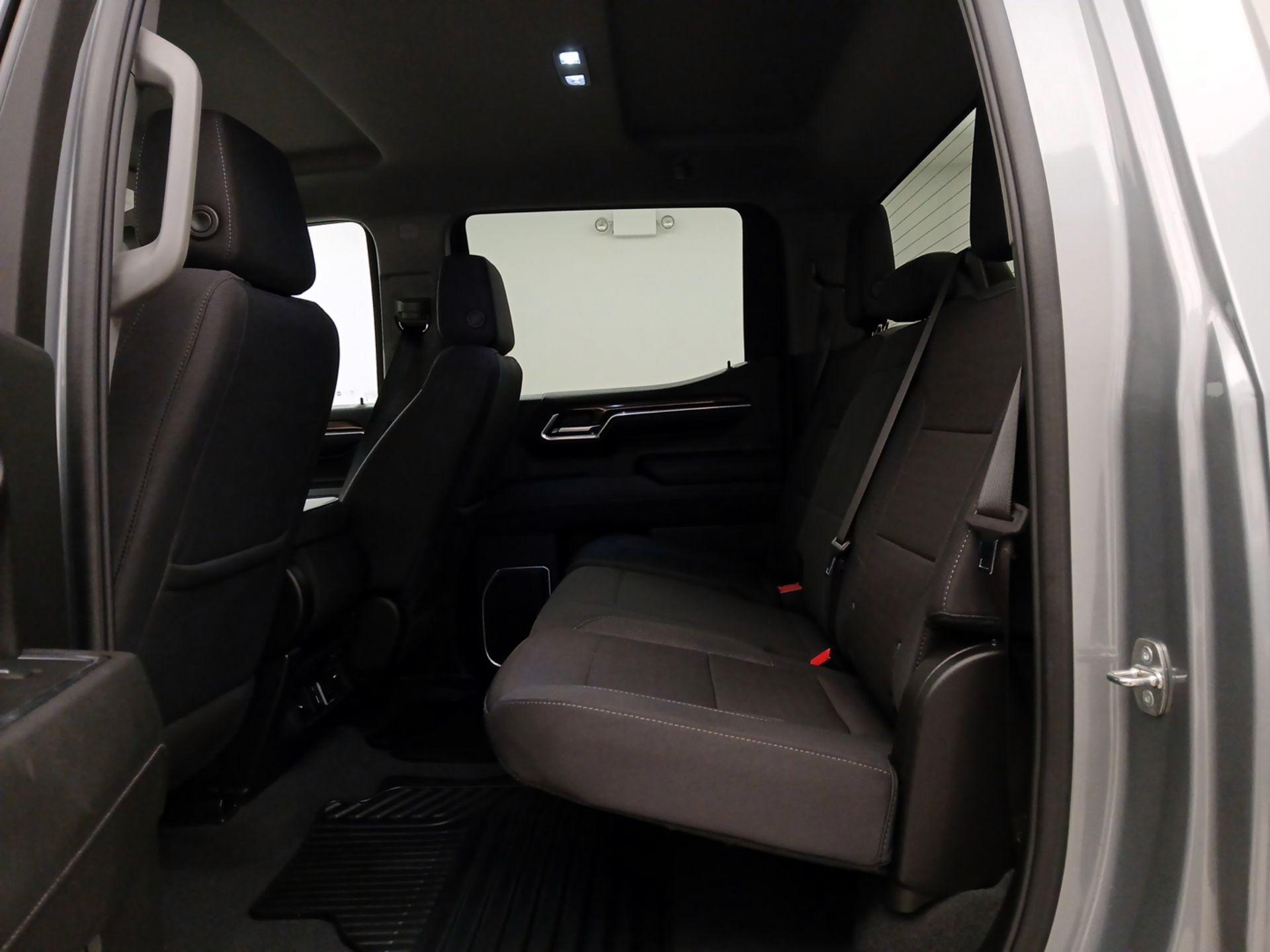 Thumbnail: 2023 Chevrolet Silverado 1500 - 19