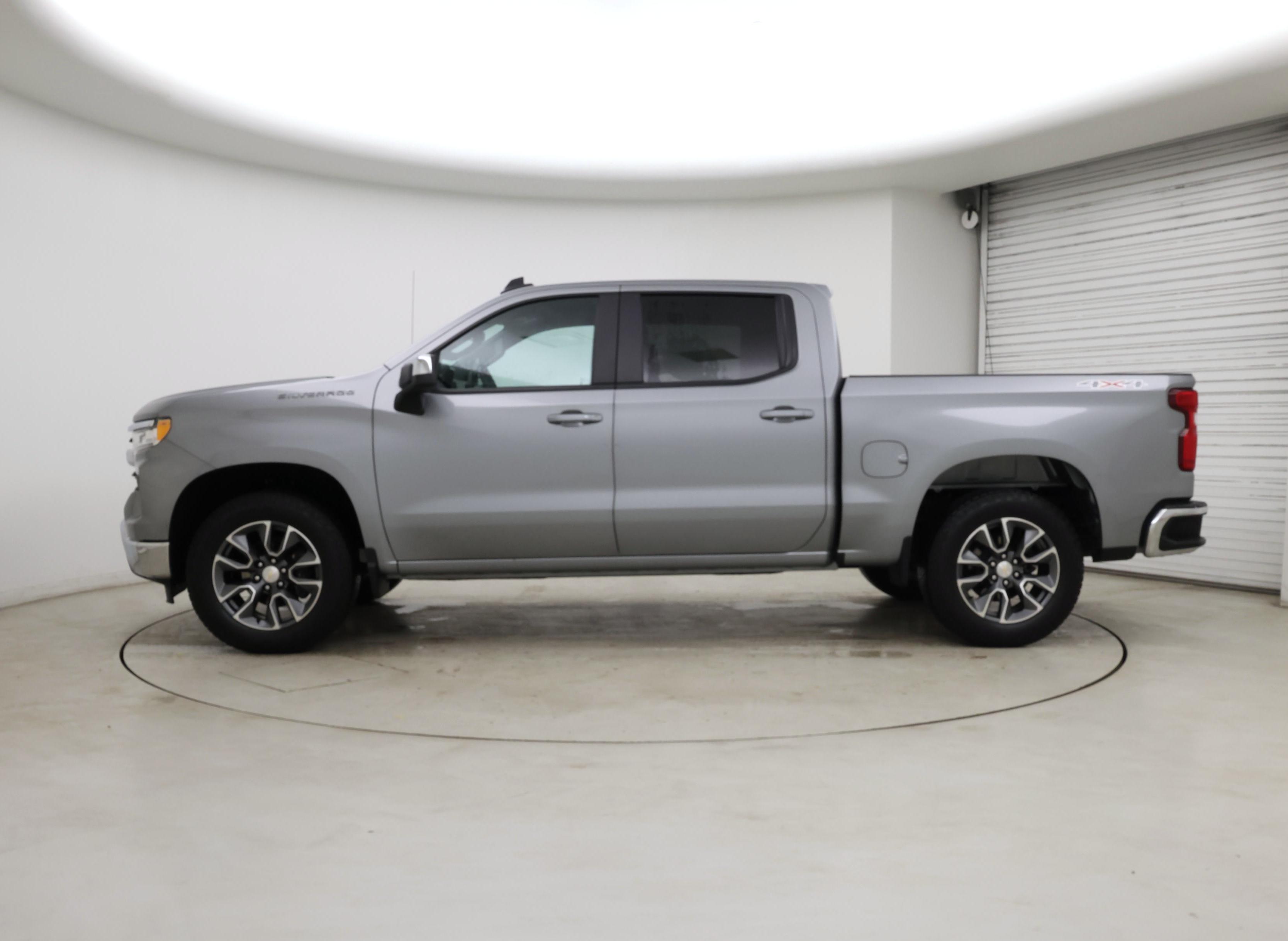 Thumbnail: 2023 Chevrolet Silverado 1500 - 3