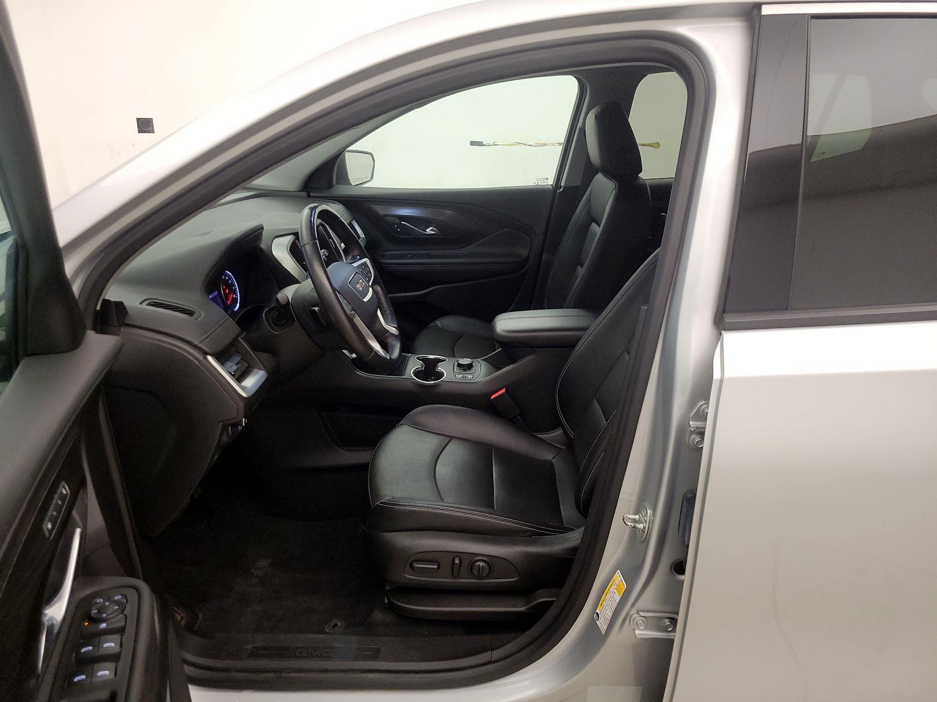 Thumbnail: 2022 GMC Terrain - 11