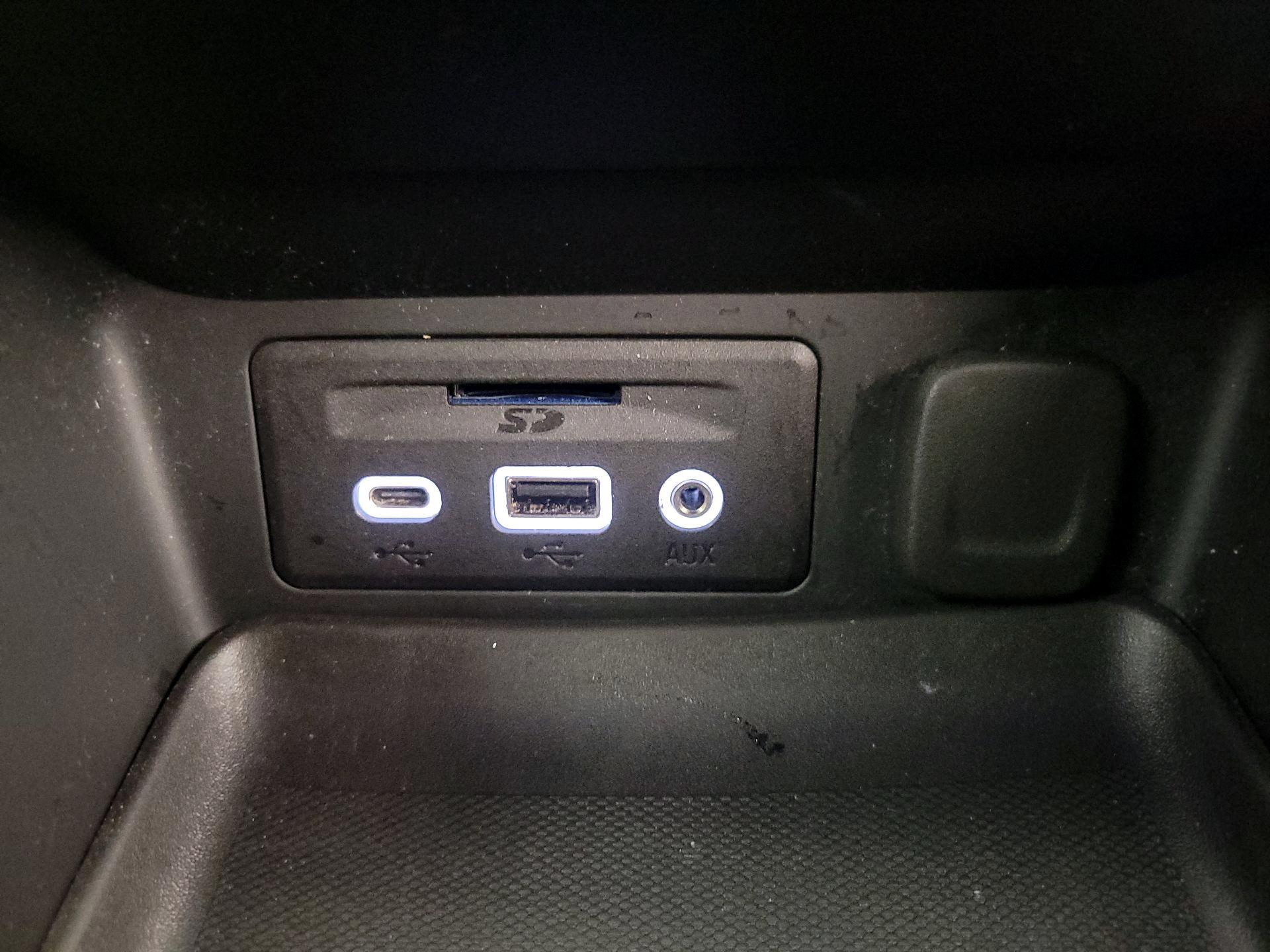 Thumbnail: 2022 GMC Terrain - 18