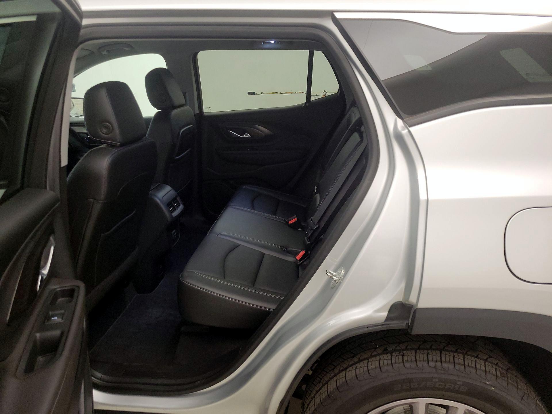 Thumbnail: 2022 GMC Terrain - 19