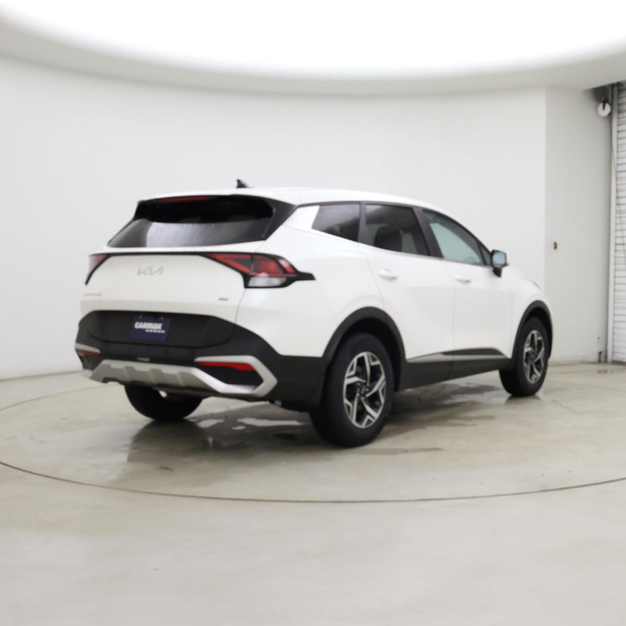 Thumbnail: 2023 Kia Sportage - 8