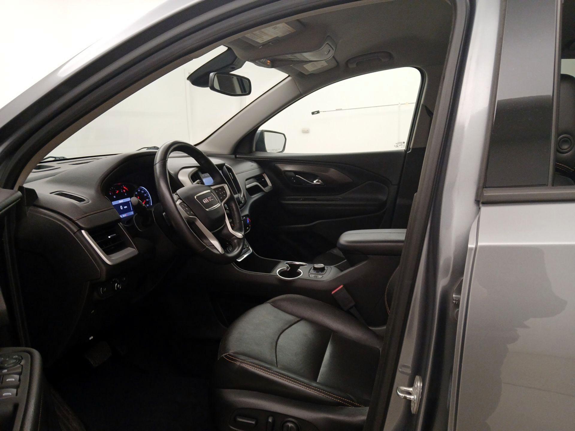 Thumbnail: 2020 GMC Terrain - 11