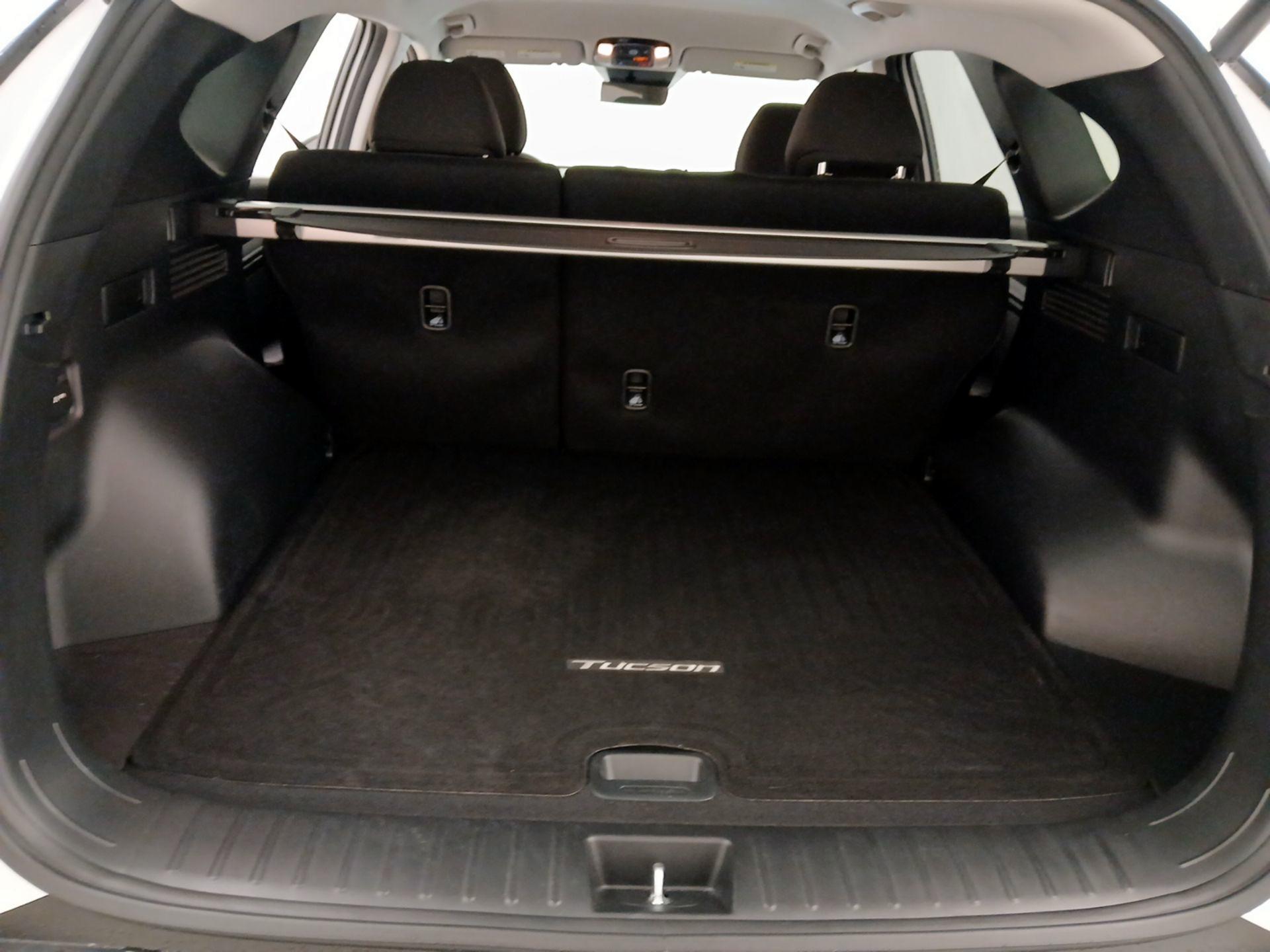 Thumbnail: 2023 Hyundai Tucson - 20