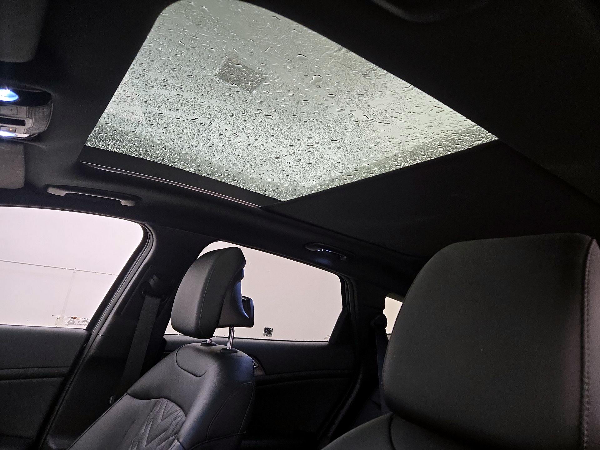 Thumbnail: 2023 Kia Sportage - 20