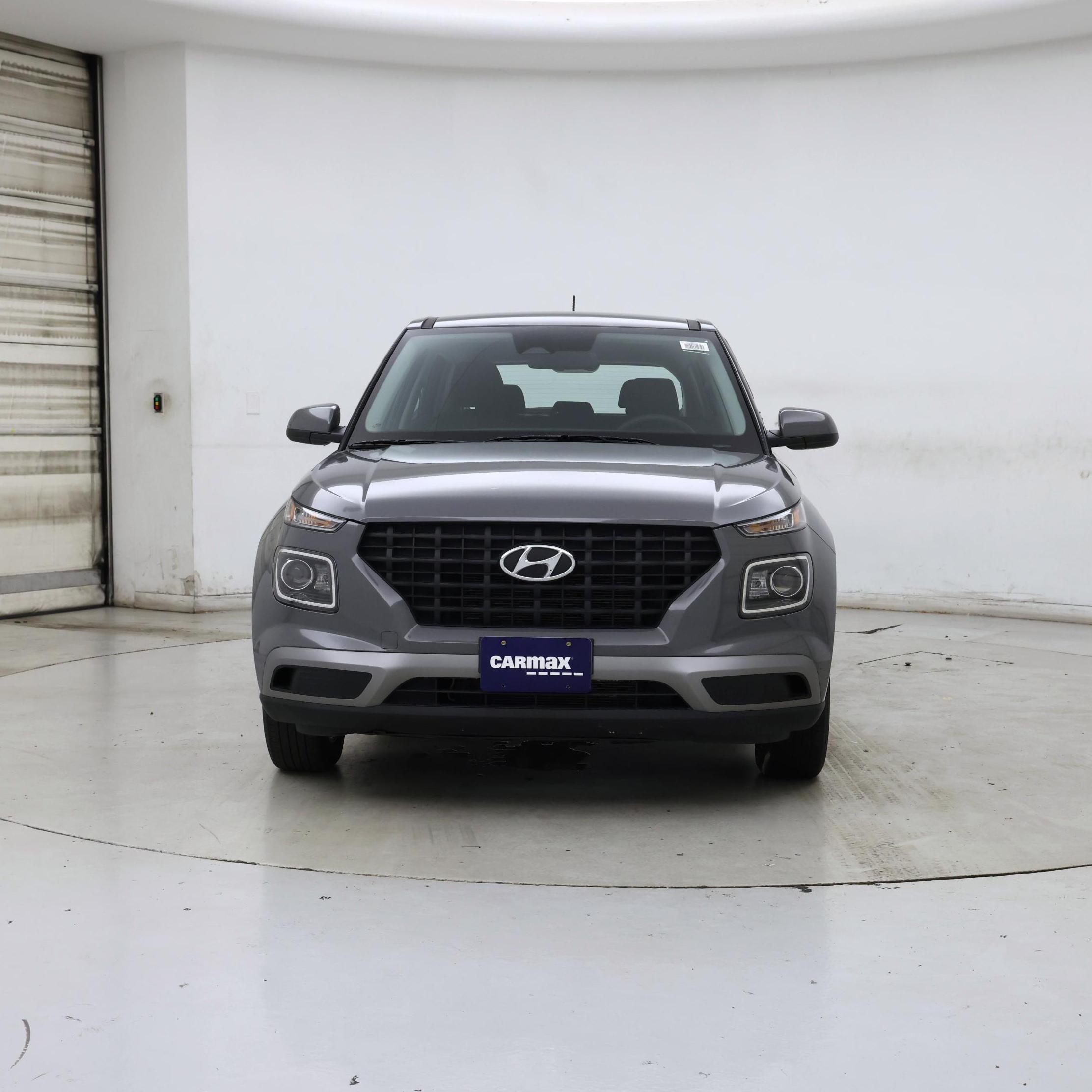 Thumbnail: 2023 Hyundai Venue - 5