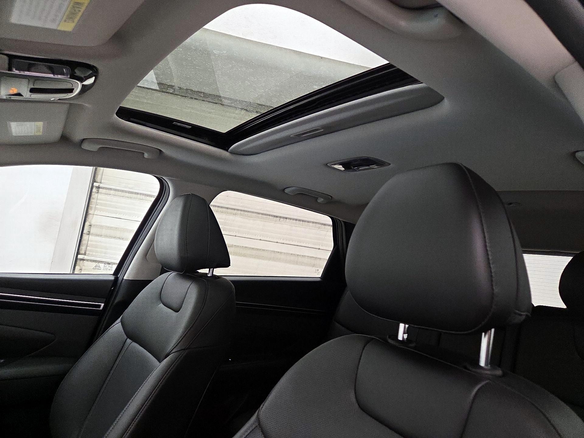 Thumbnail: 2023 Hyundai Tucson - 19