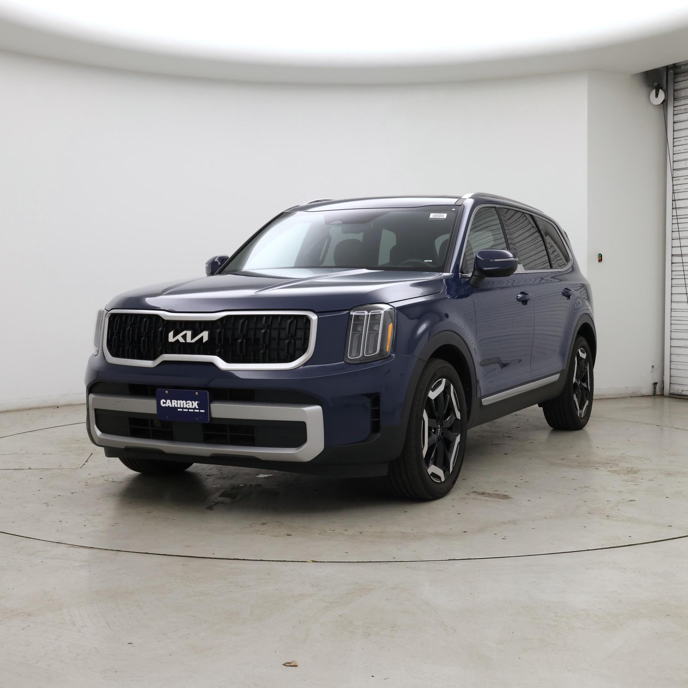 Thumbnail: 2023 Kia Telluride - 4