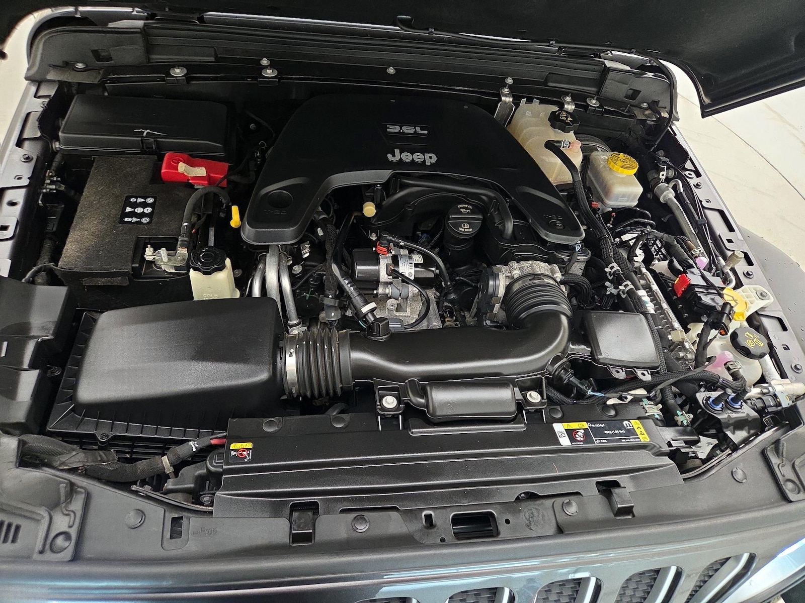 2021 Jeep Wrangler Unlimited Sahara - Photo 23
