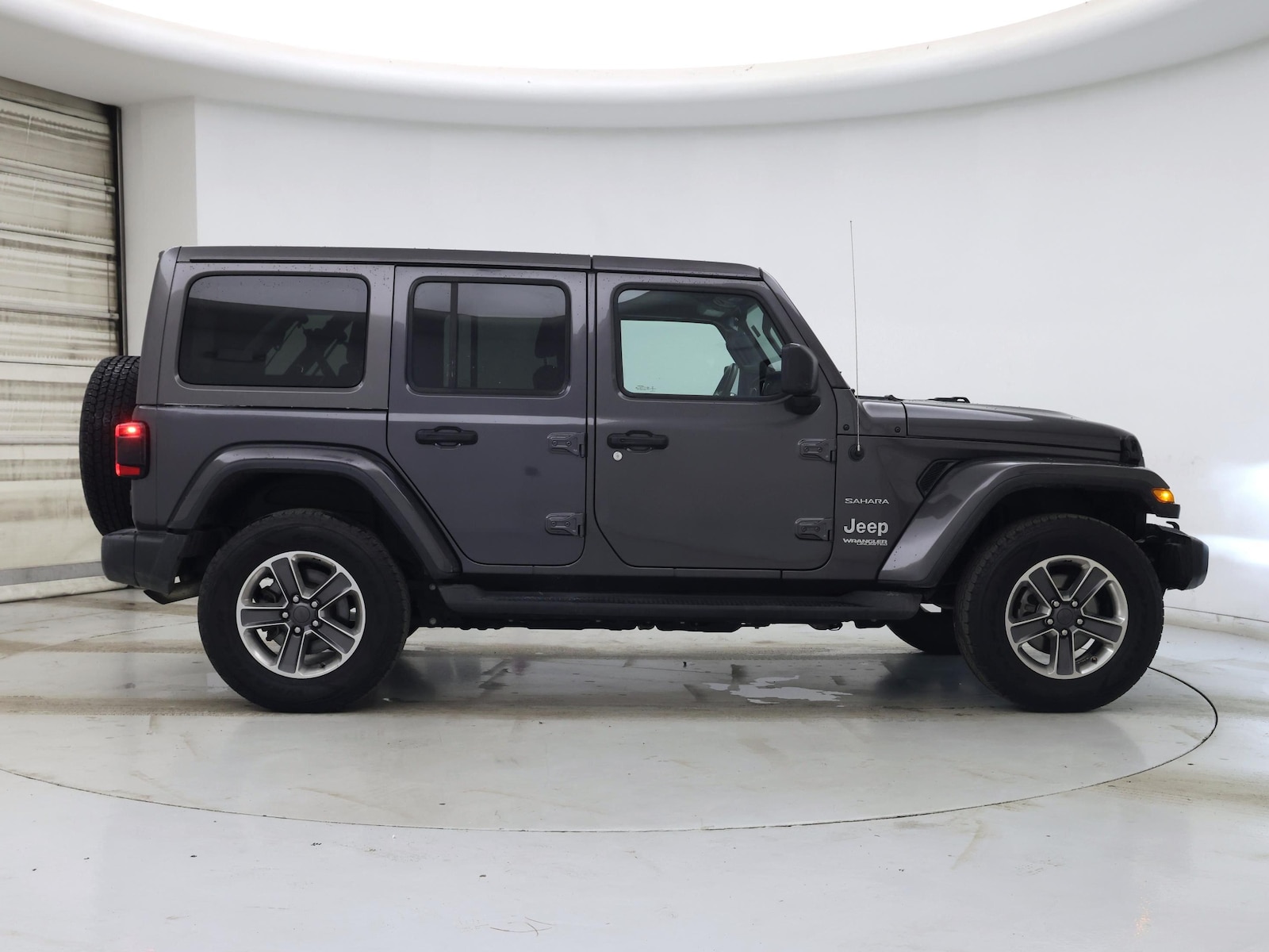 2021 Jeep Wrangler Unlimited Sahara - Photo 8