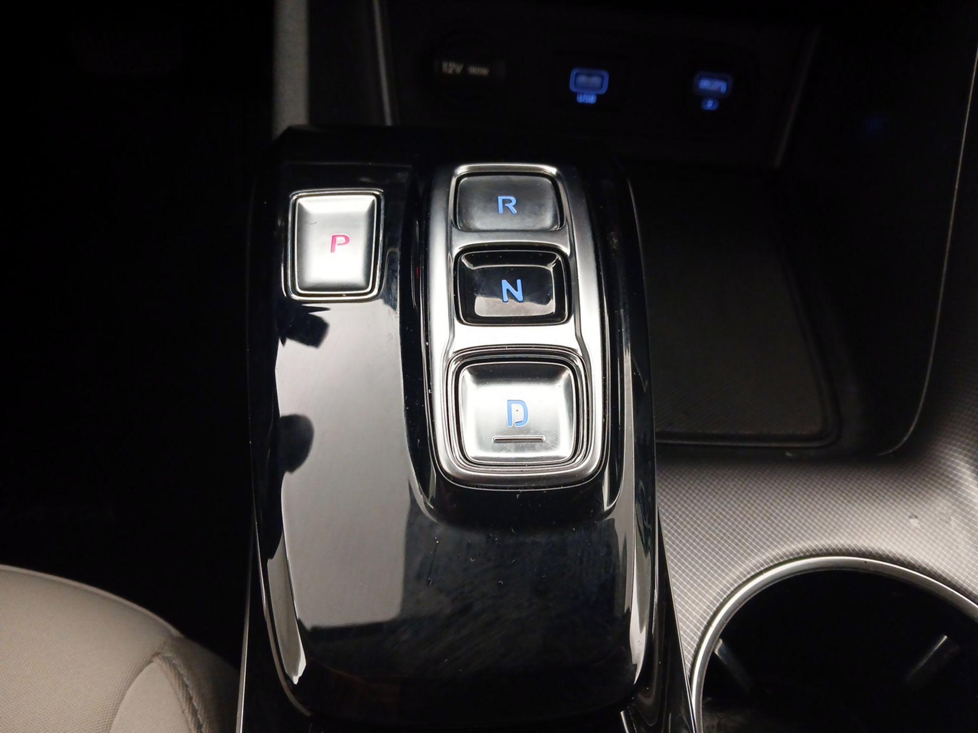 Thumbnail: 2023 Hyundai Sonata - 18