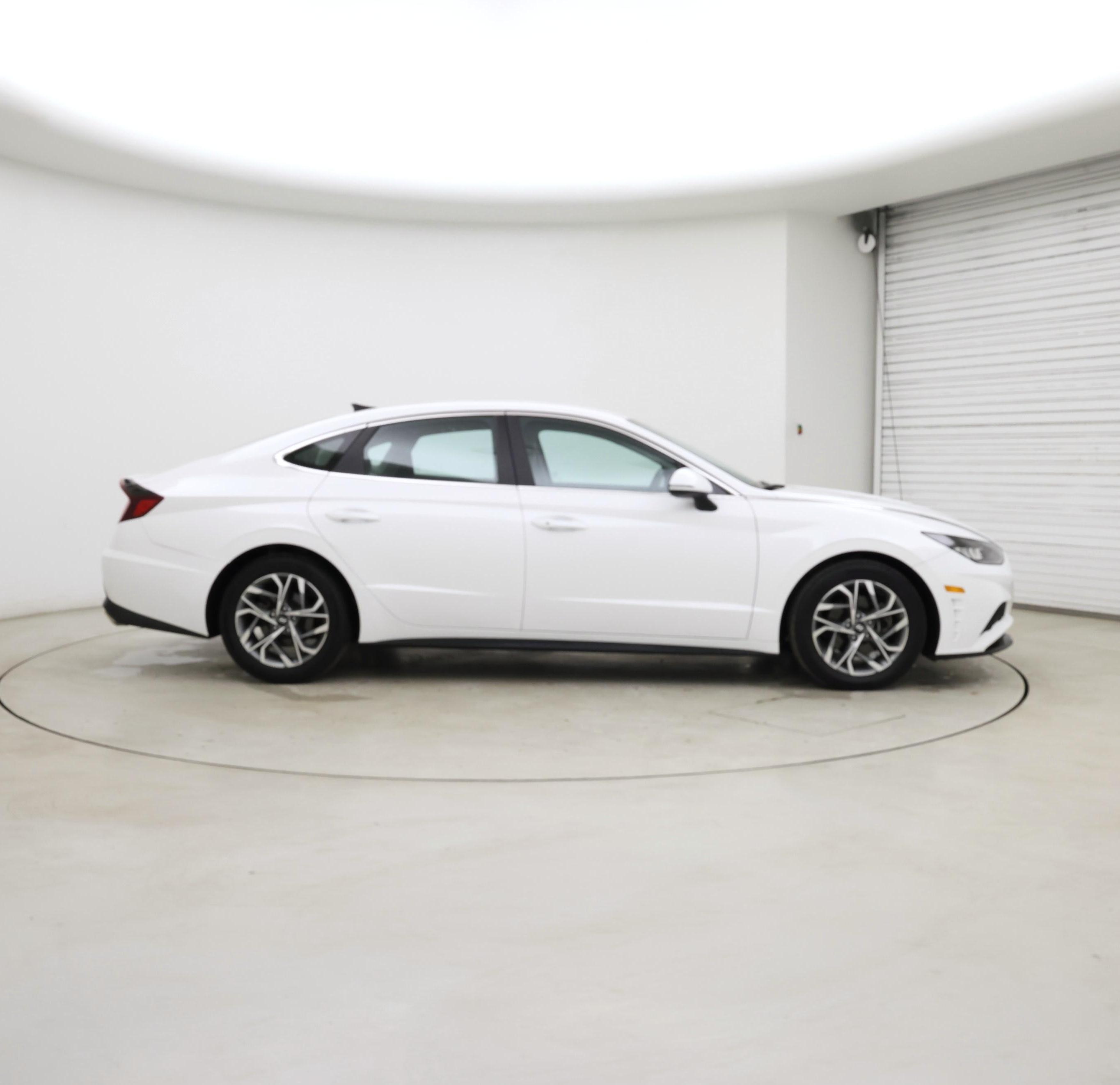 Thumbnail: 2023 Hyundai Sonata - 7