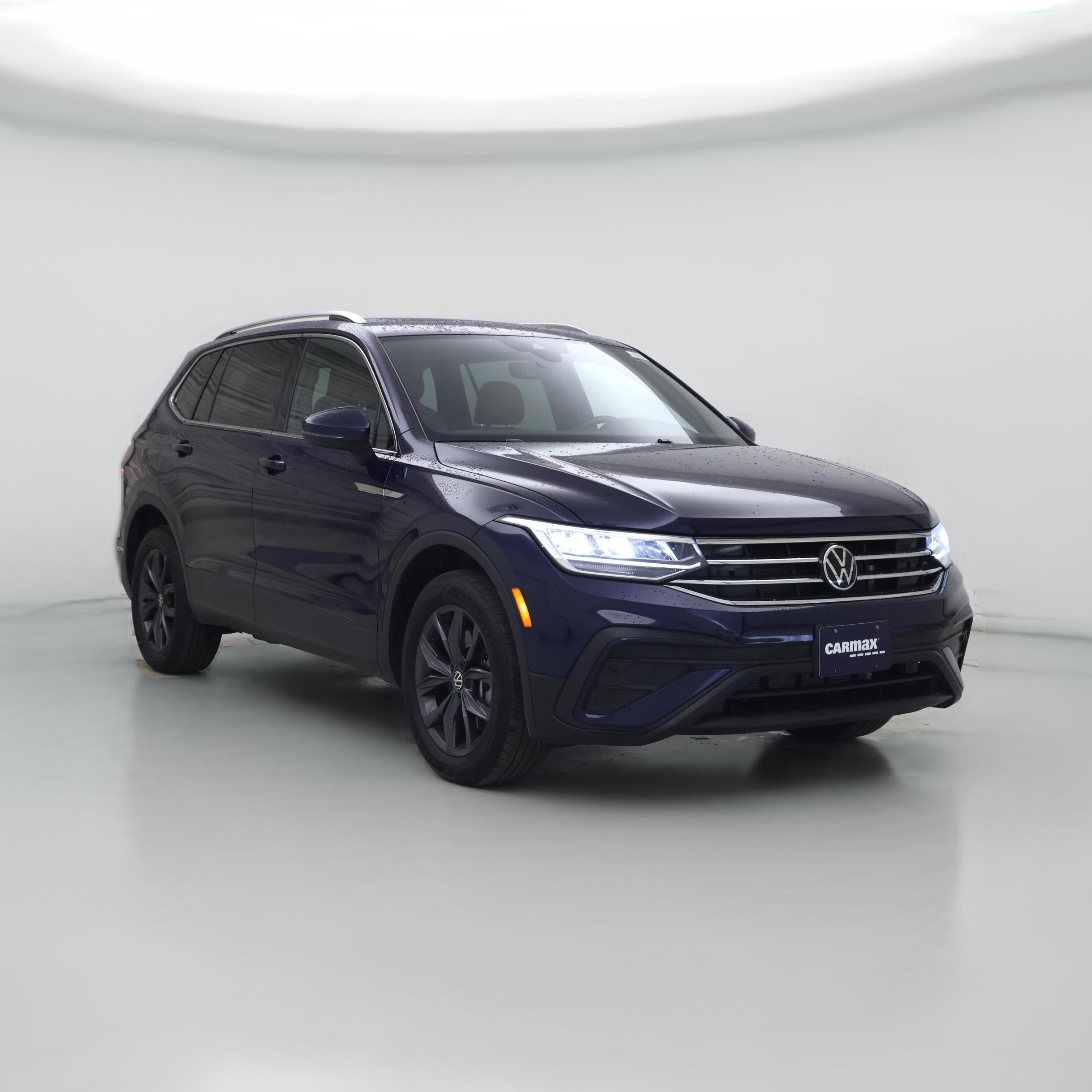 Thumbnail: 2022 Volkswagen Tiguan - 1