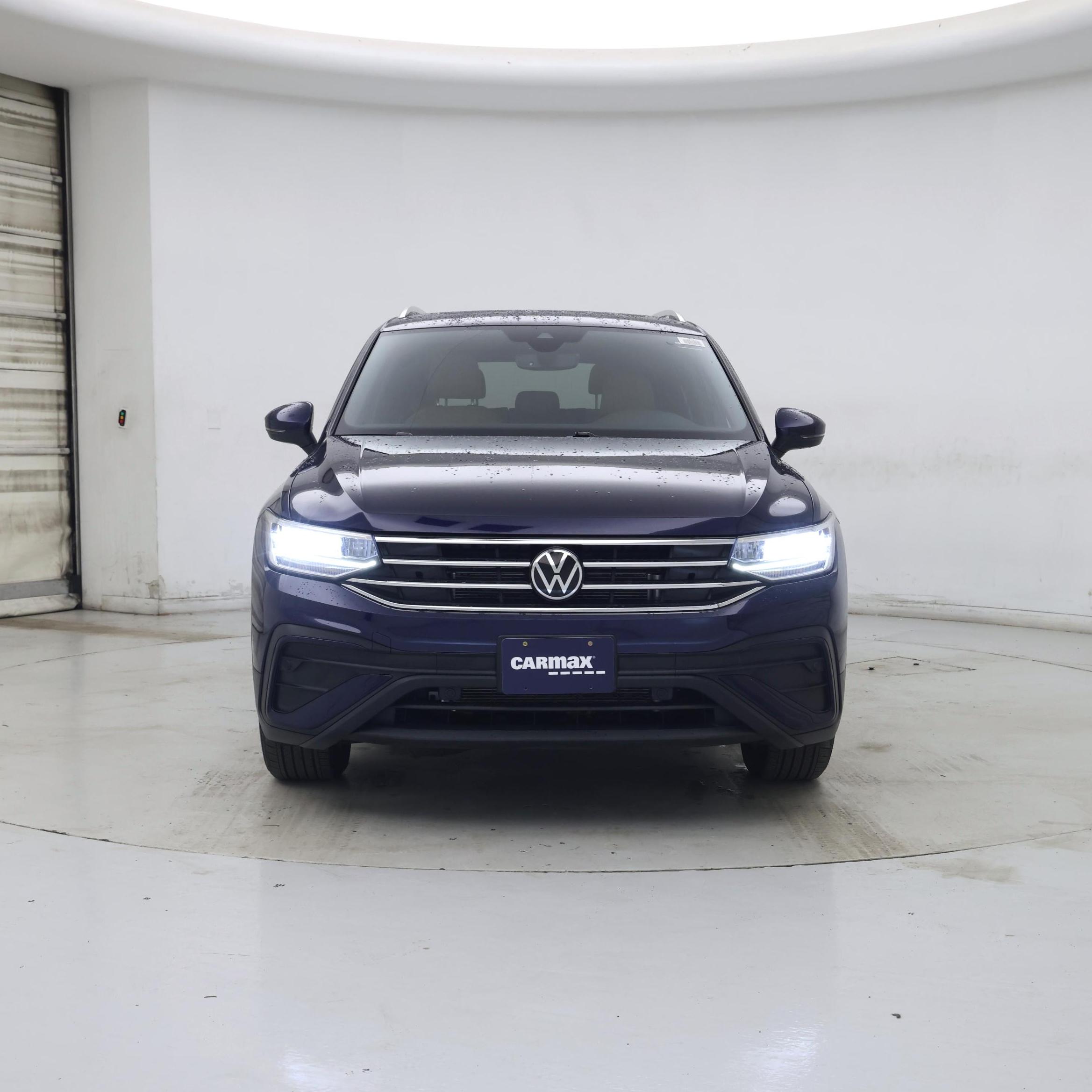 Thumbnail: 2022 Volkswagen Tiguan - 5