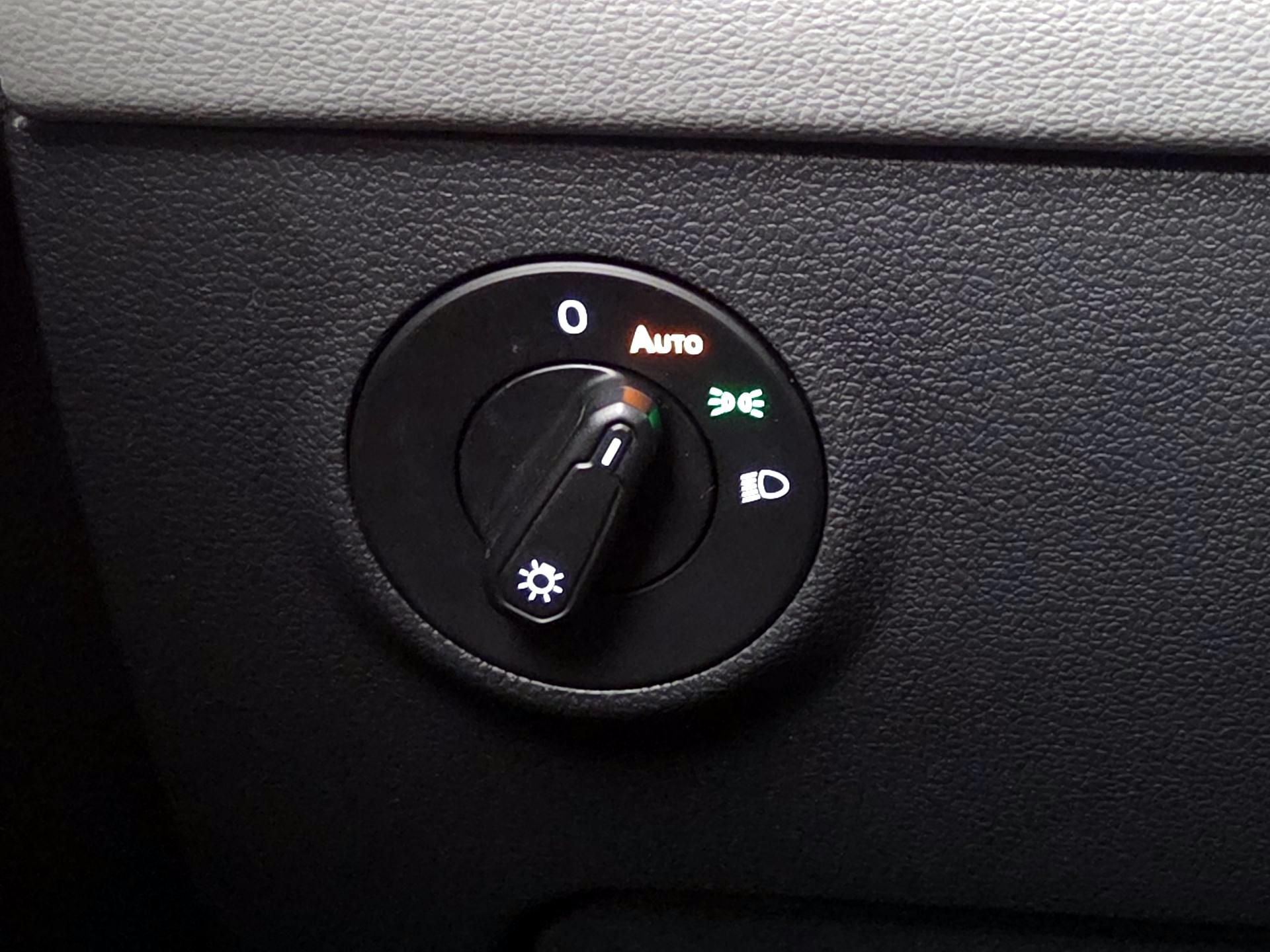 Thumbnail: 2024 Volkswagen Taos - 13