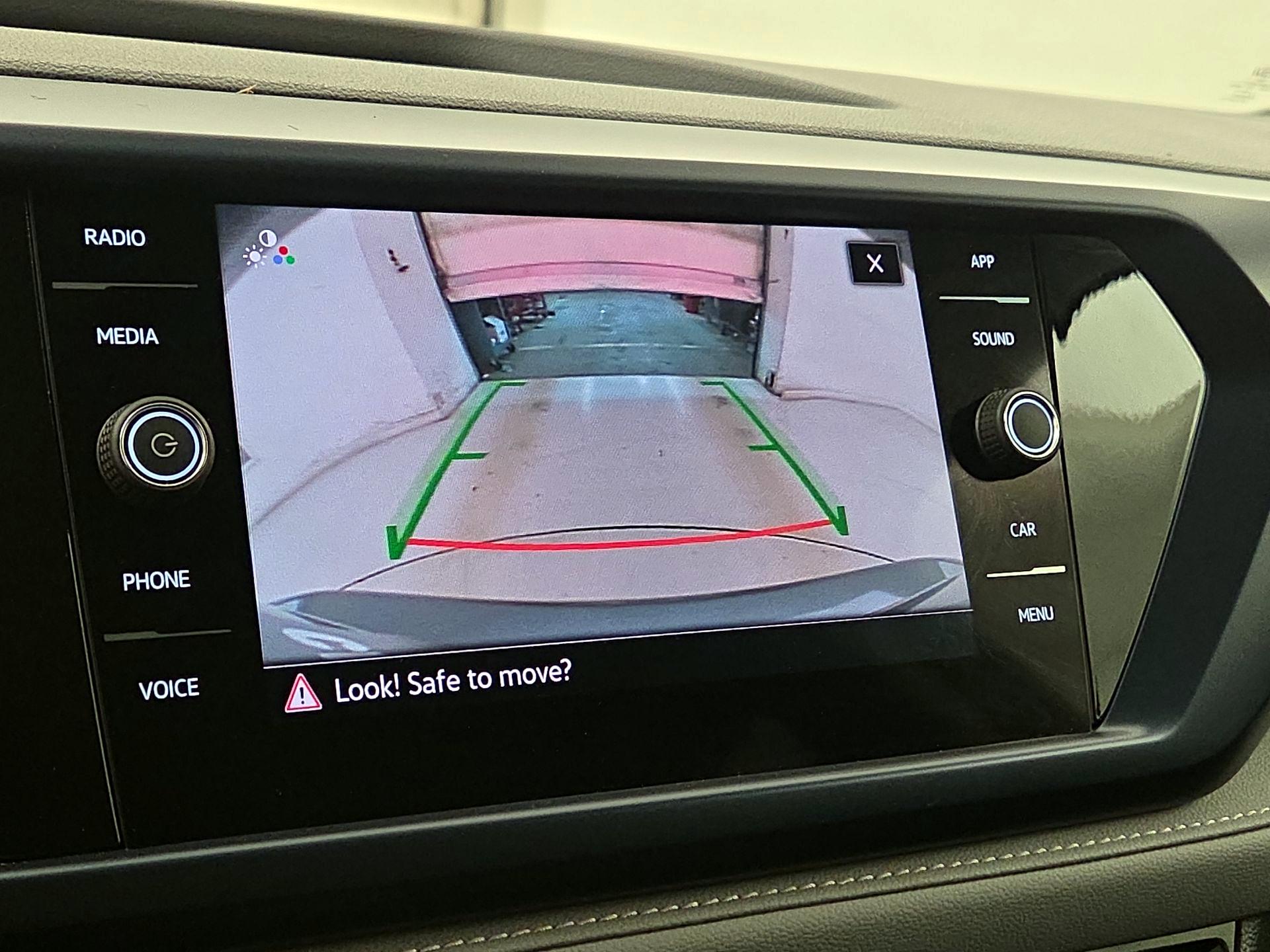 Thumbnail: 2024 Volkswagen Taos - 14