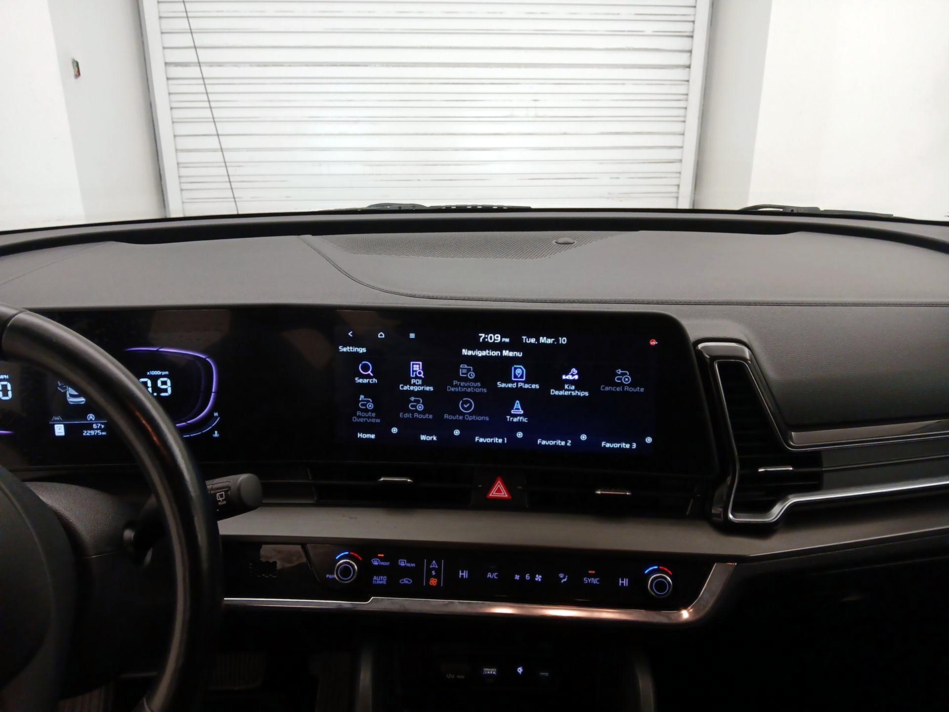 Thumbnail: 2023 Kia Sportage - 9