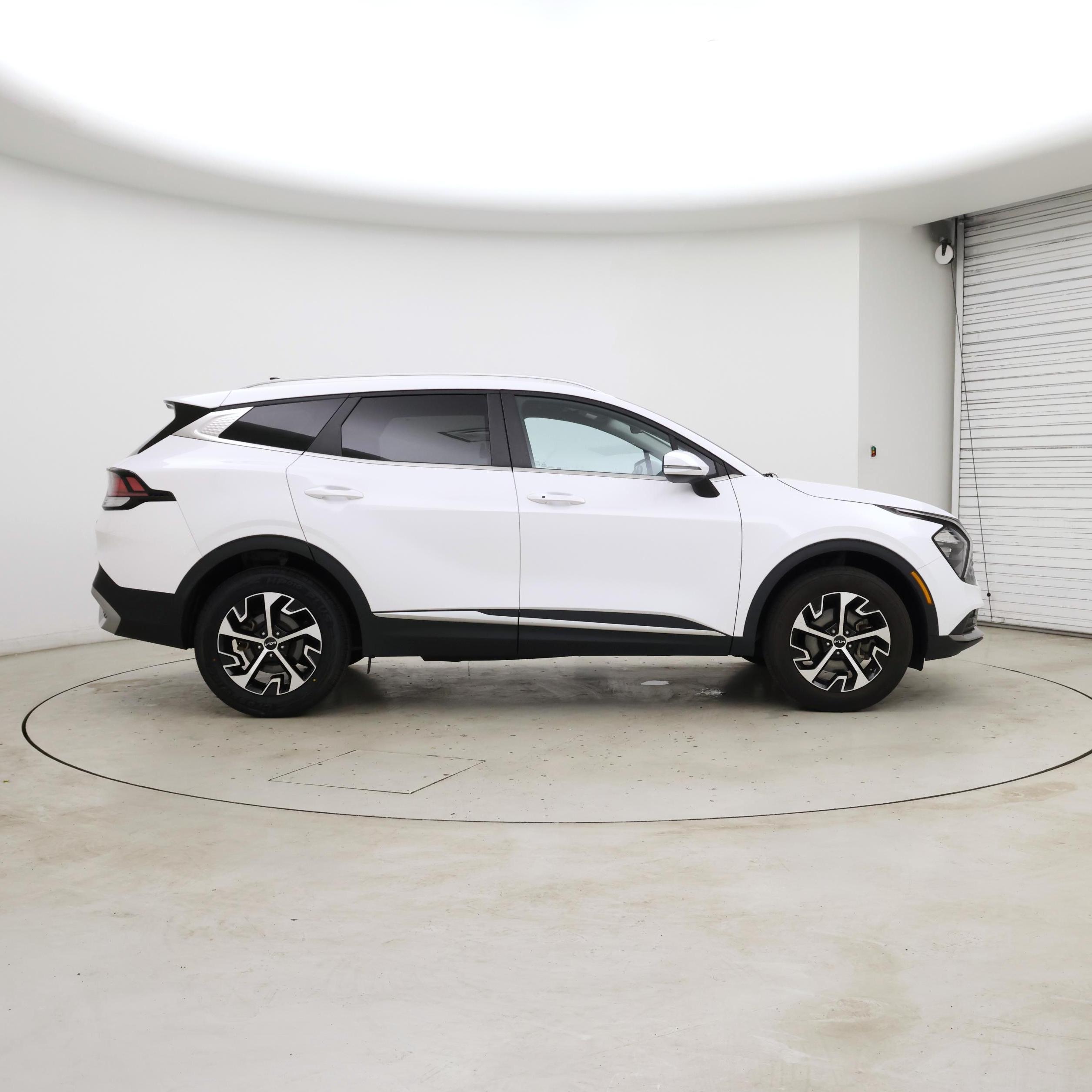 Thumbnail: 2023 Kia Sportage - 7