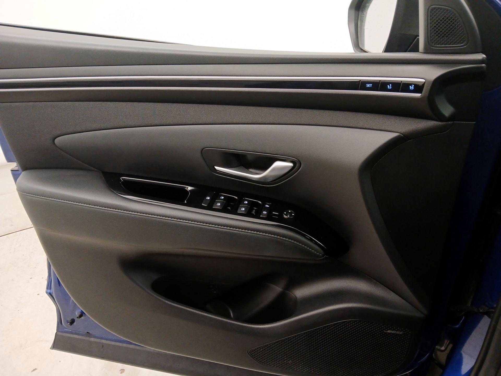 Thumbnail: 2023 Hyundai Tucson - 12