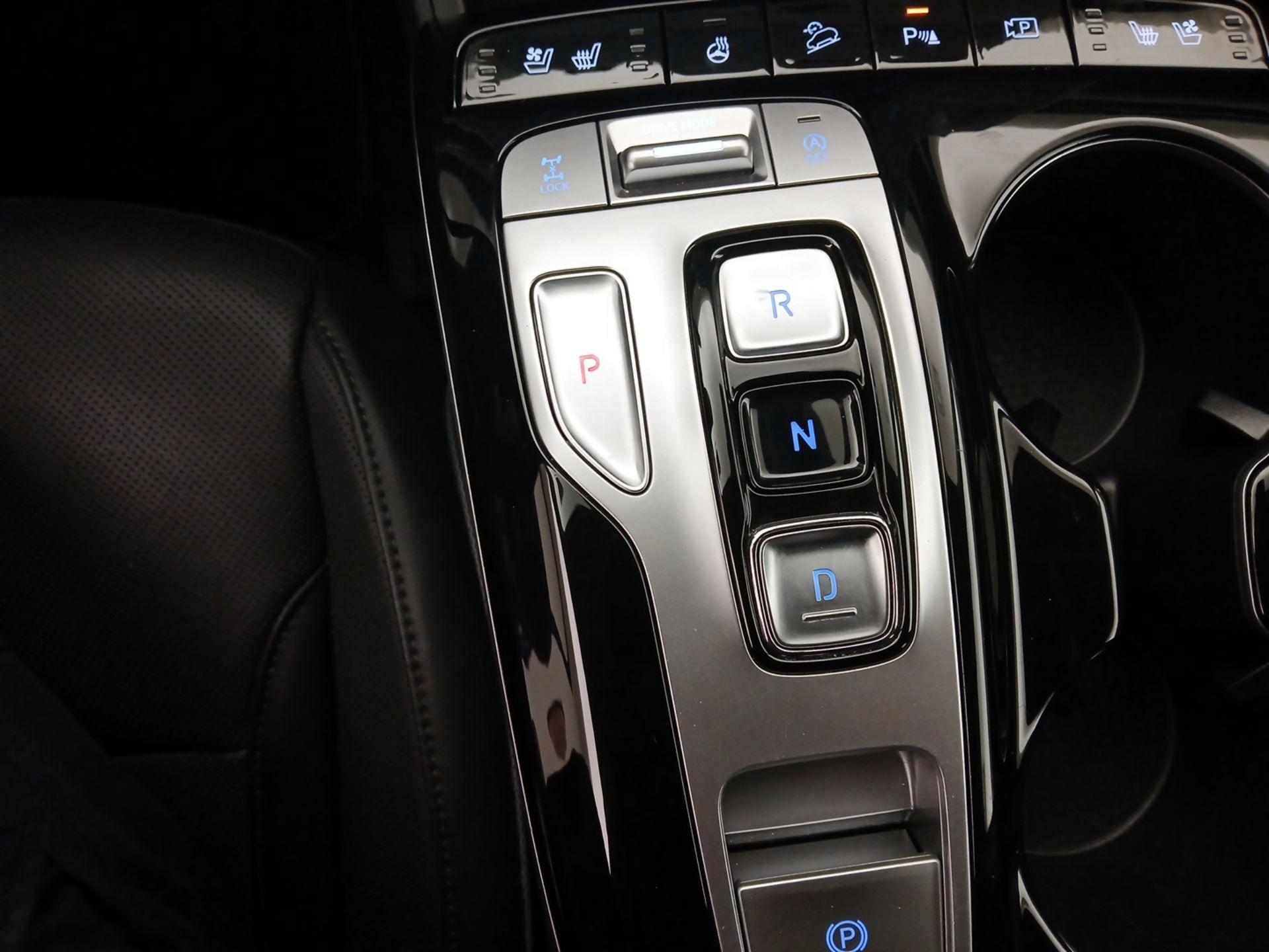 Thumbnail: 2023 Hyundai Tucson - 18