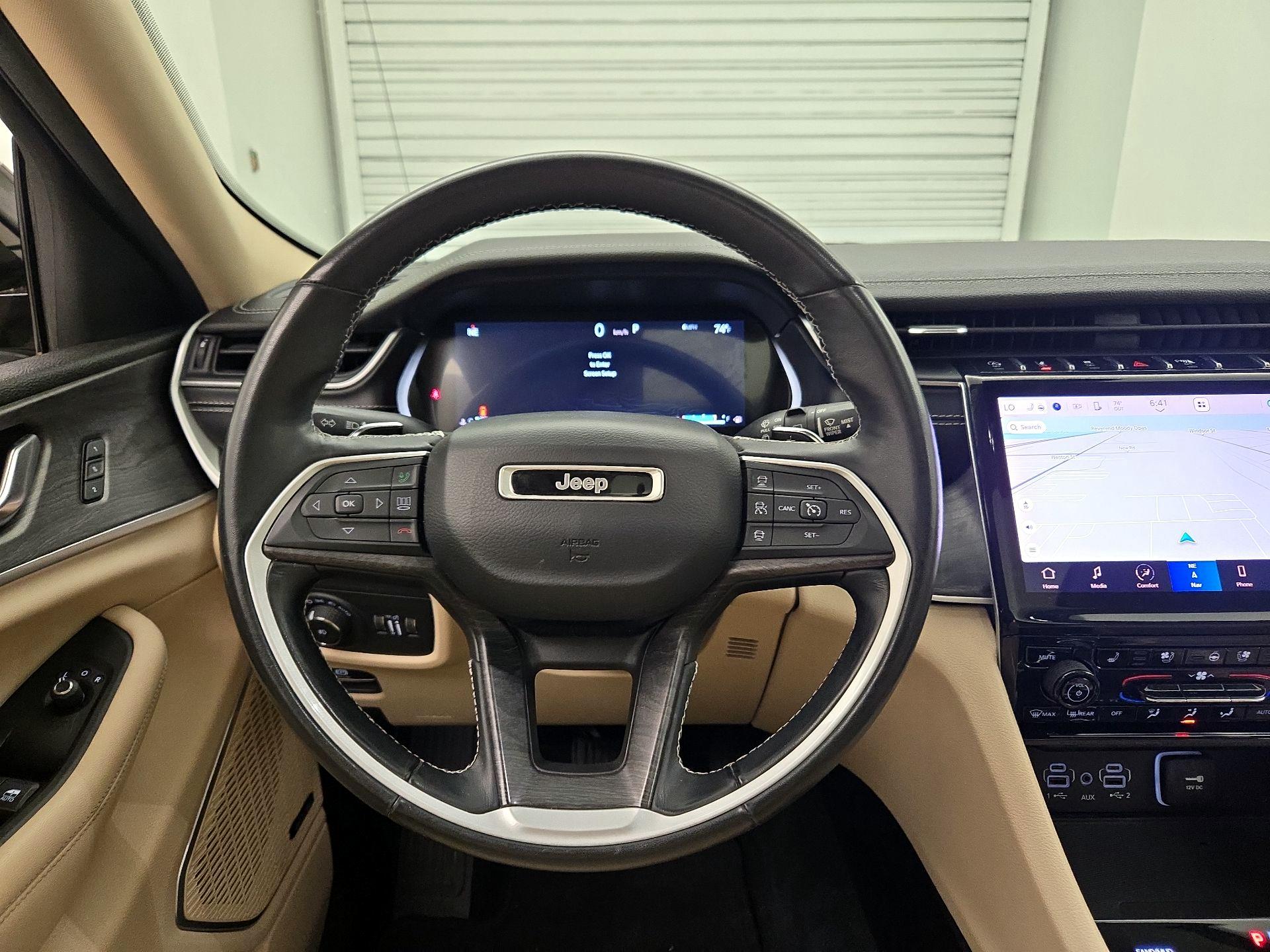 Thumbnail: 2021 Jeep Grand Cherokee L - 10