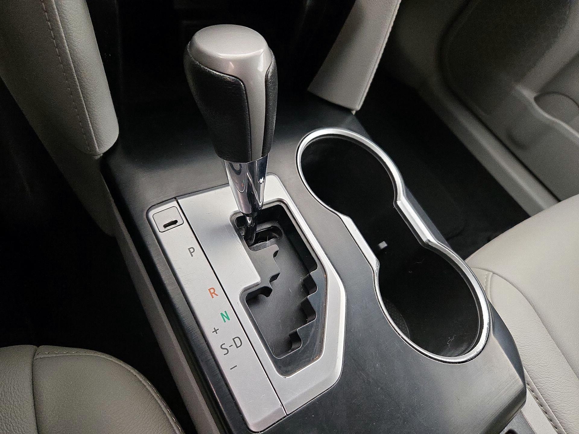 Thumbnail: 2014 Toyota Camry - 17