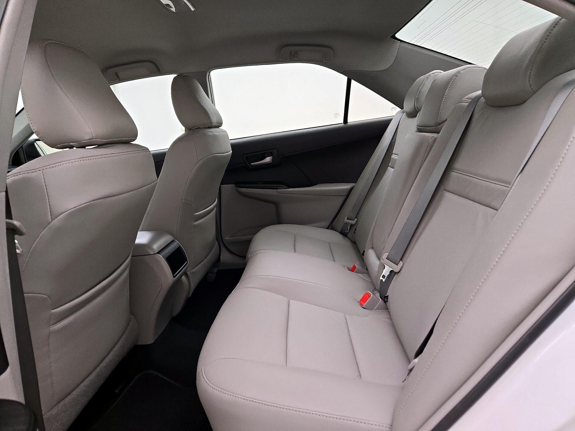 Thumbnail: 2014 Toyota Camry - 19