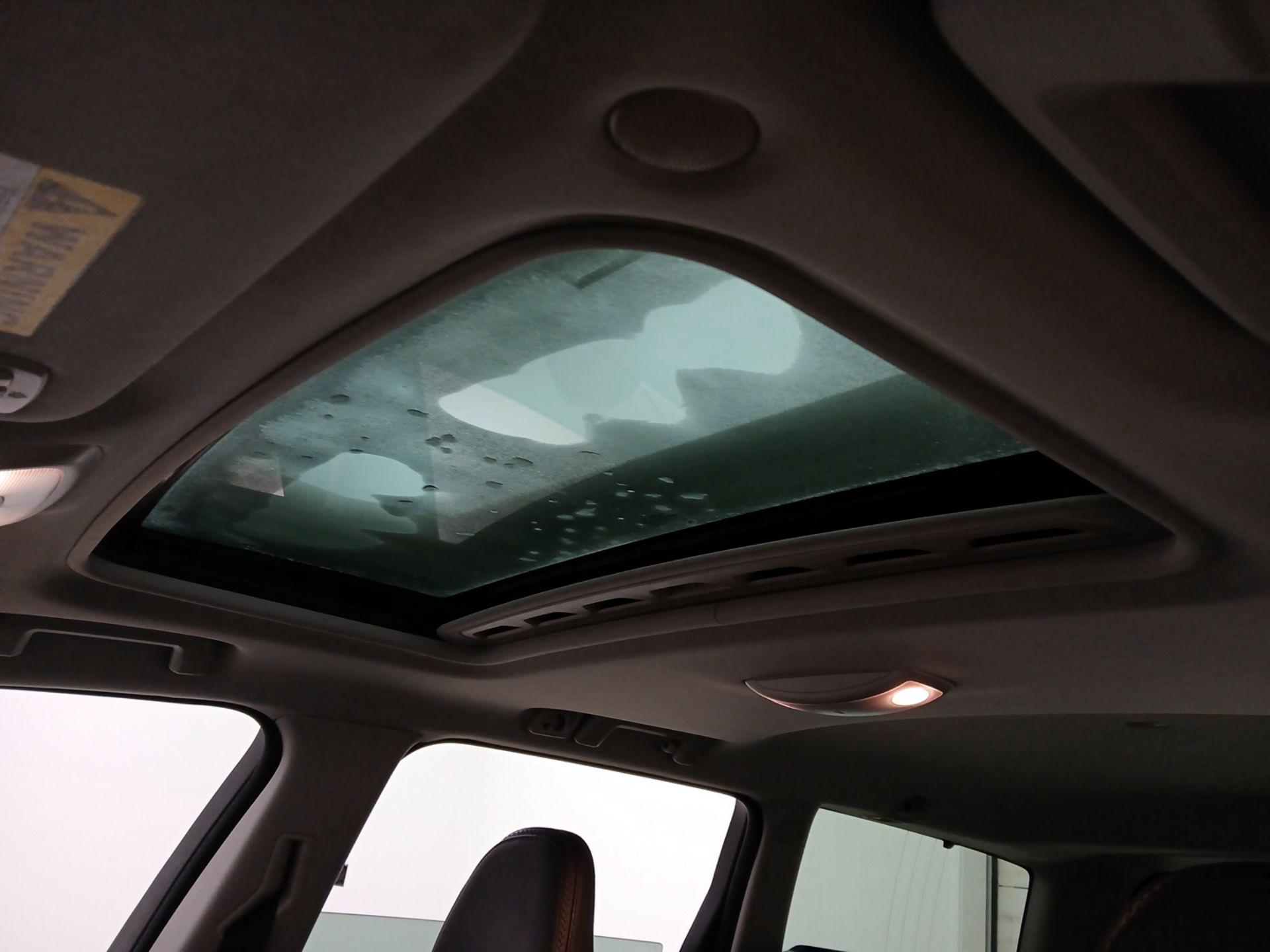 Thumbnail: 2016 Volvo XC70 - 18