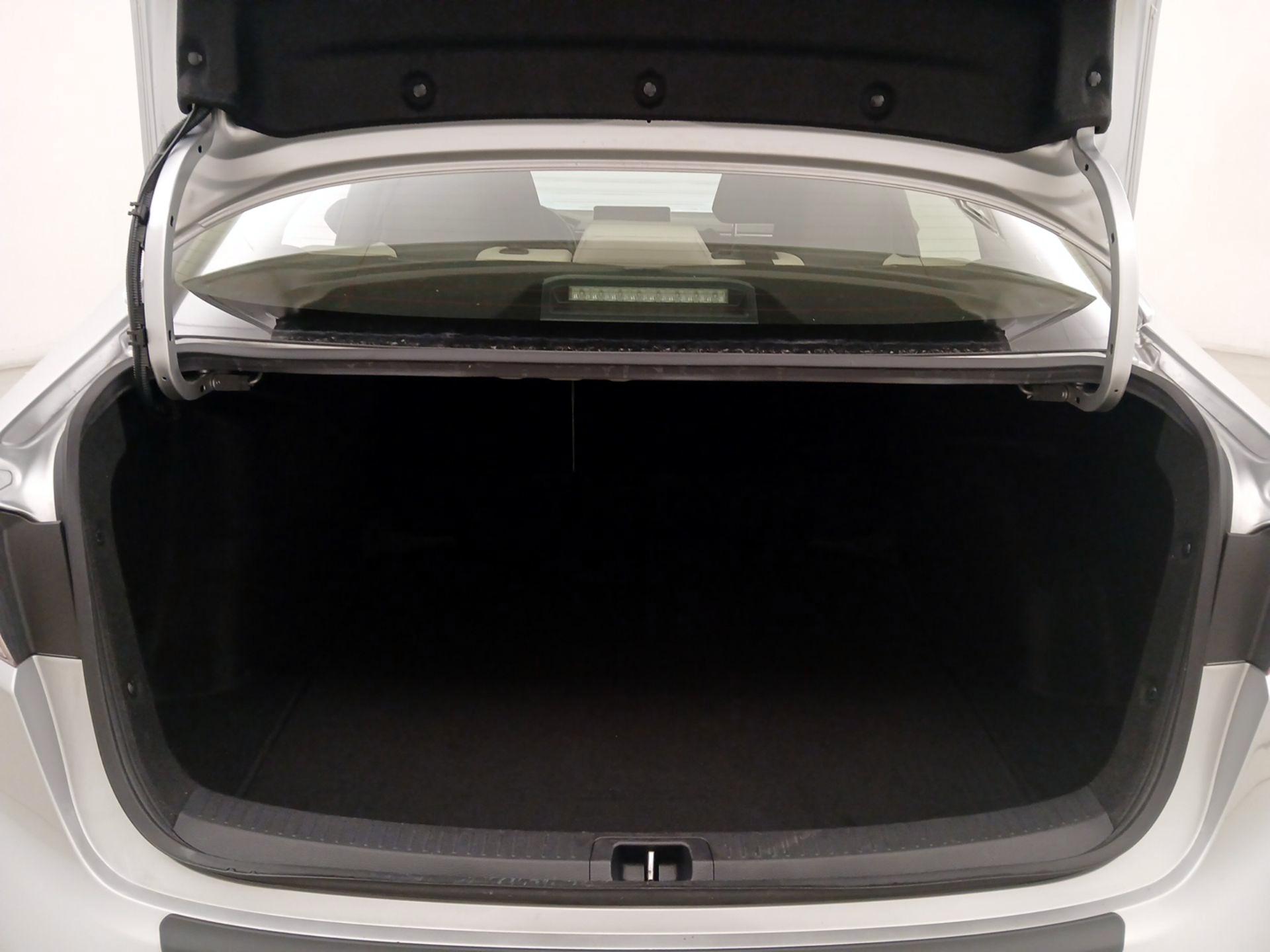 Thumbnail: 2020 Toyota Corolla - 20