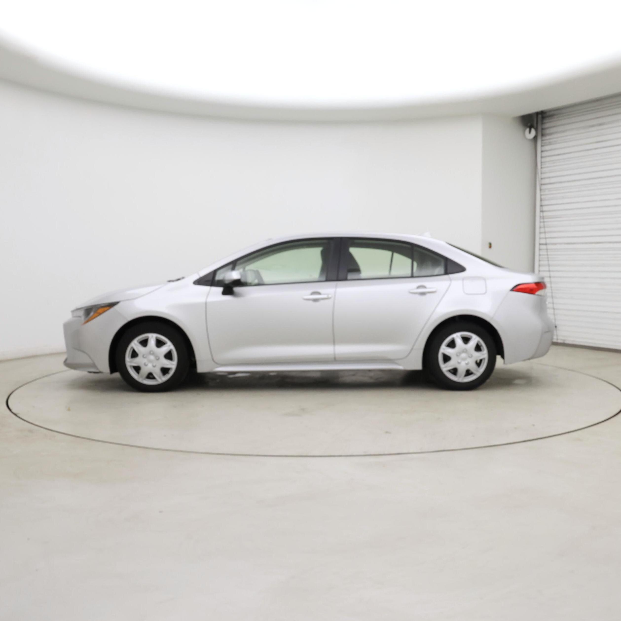 Thumbnail: 2020 Toyota Corolla - 3