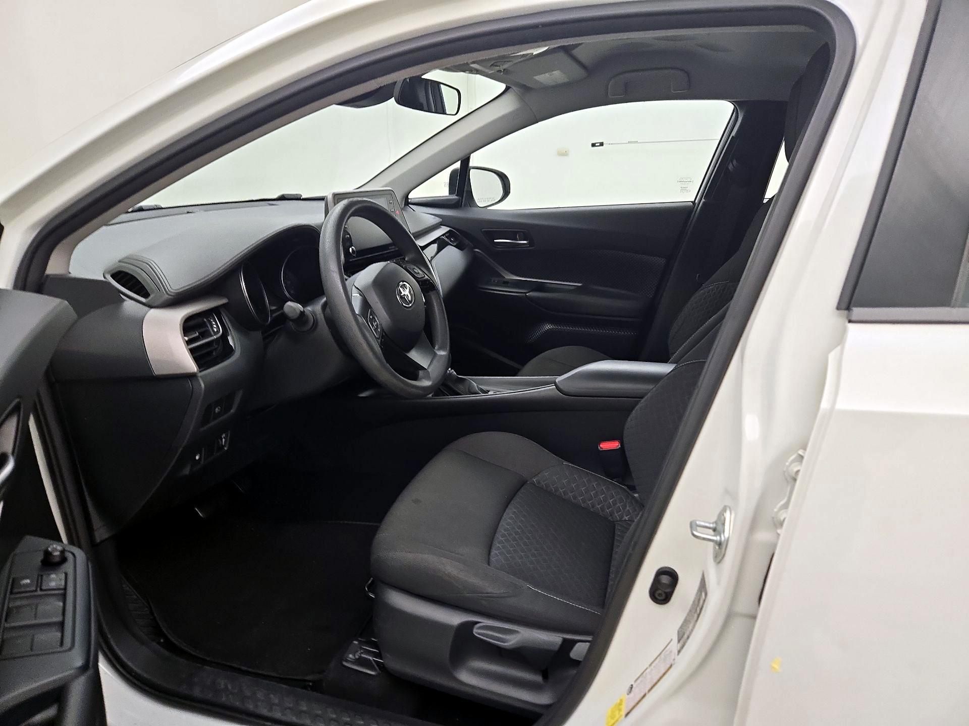 Thumbnail: 2021 Toyota C-HR - 11