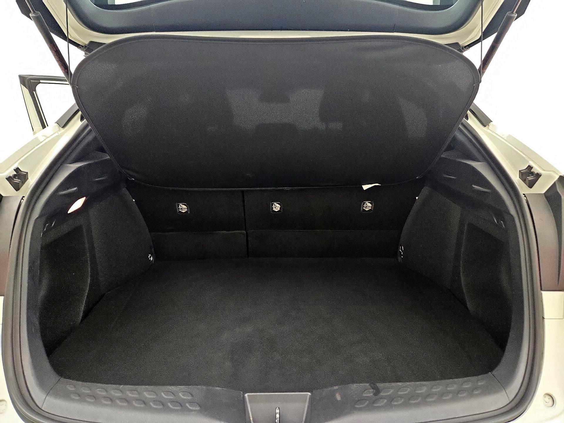 Thumbnail: 2021 Toyota C-HR - 20