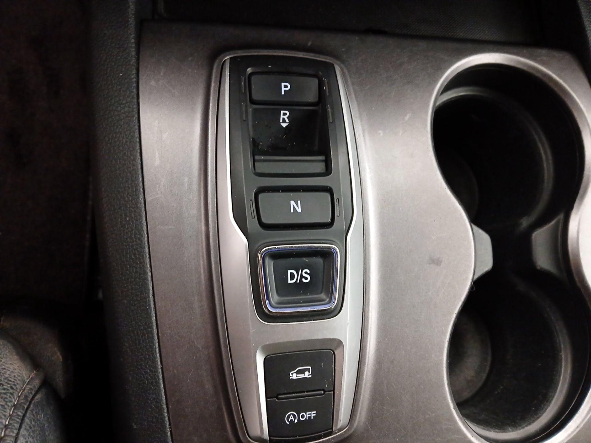 Thumbnail: 2020 Honda Passport - 16