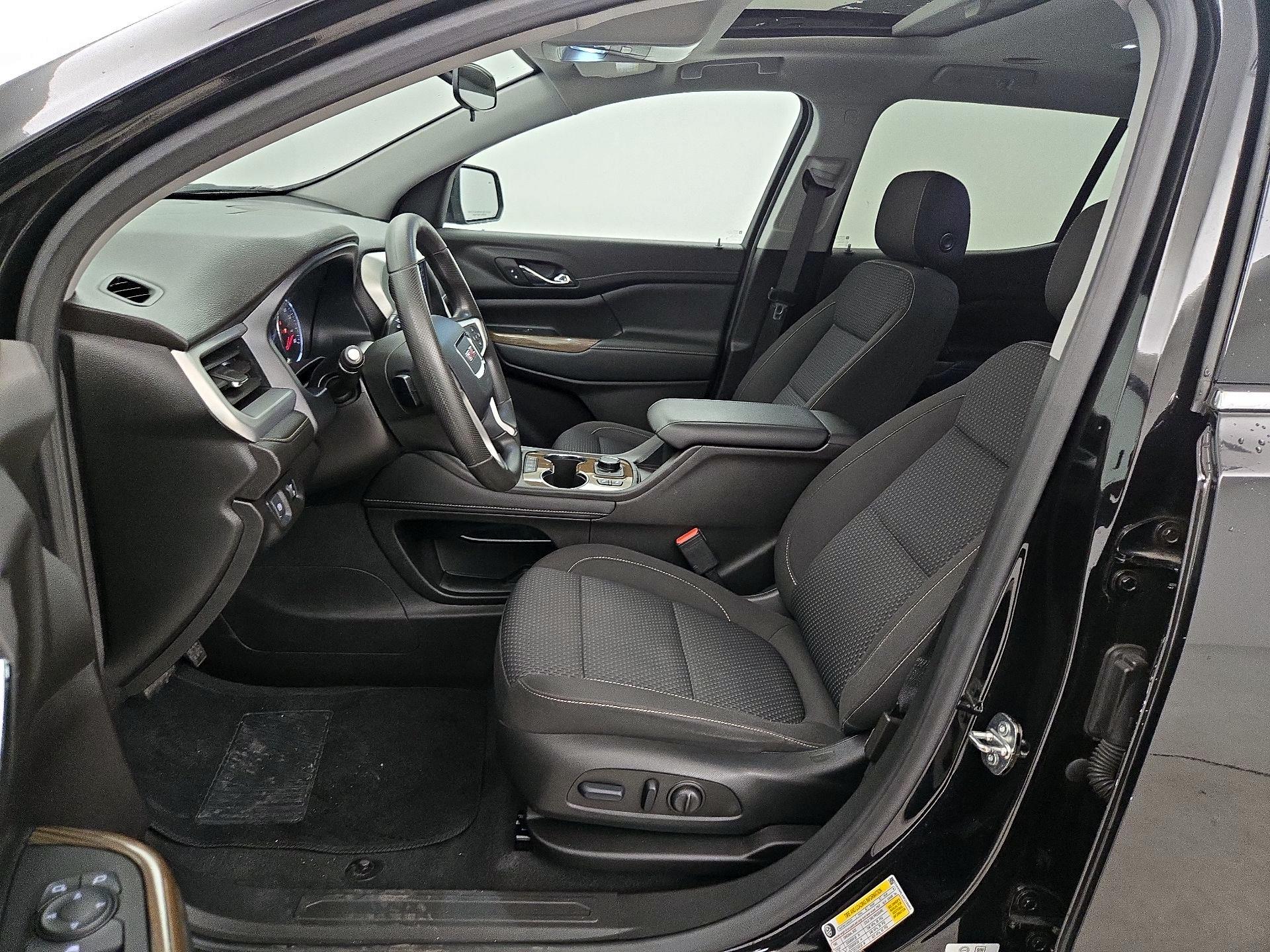 Thumbnail: 2023 GMC Acadia - 11