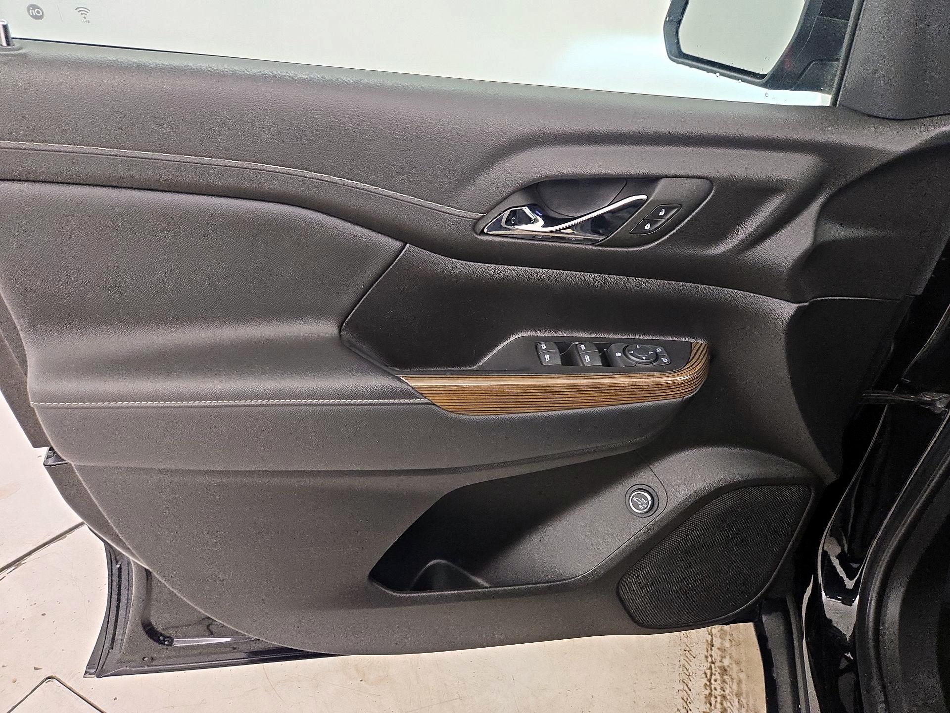 Thumbnail: 2023 GMC Acadia - 12