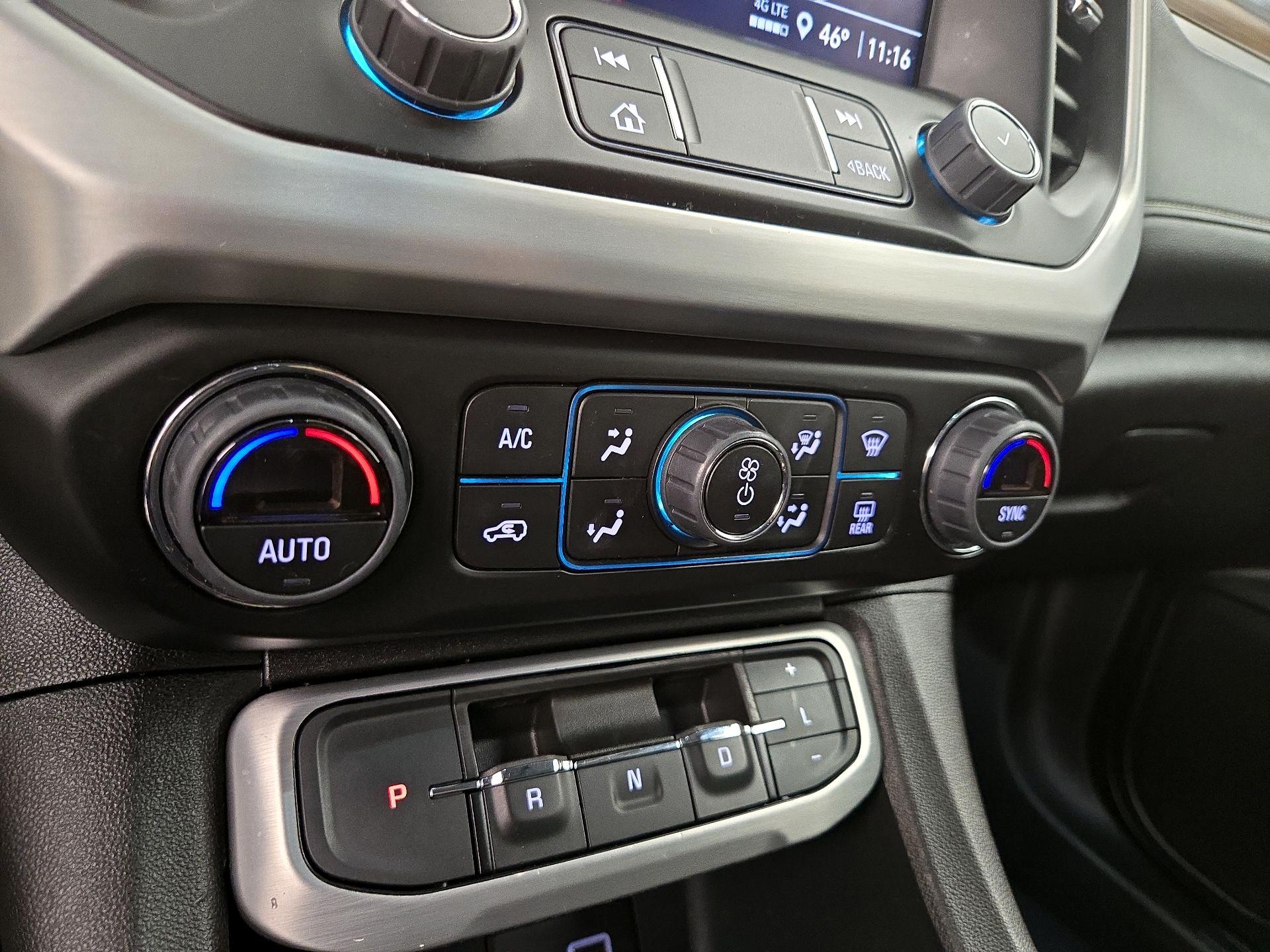 Thumbnail: 2023 GMC Acadia - 16