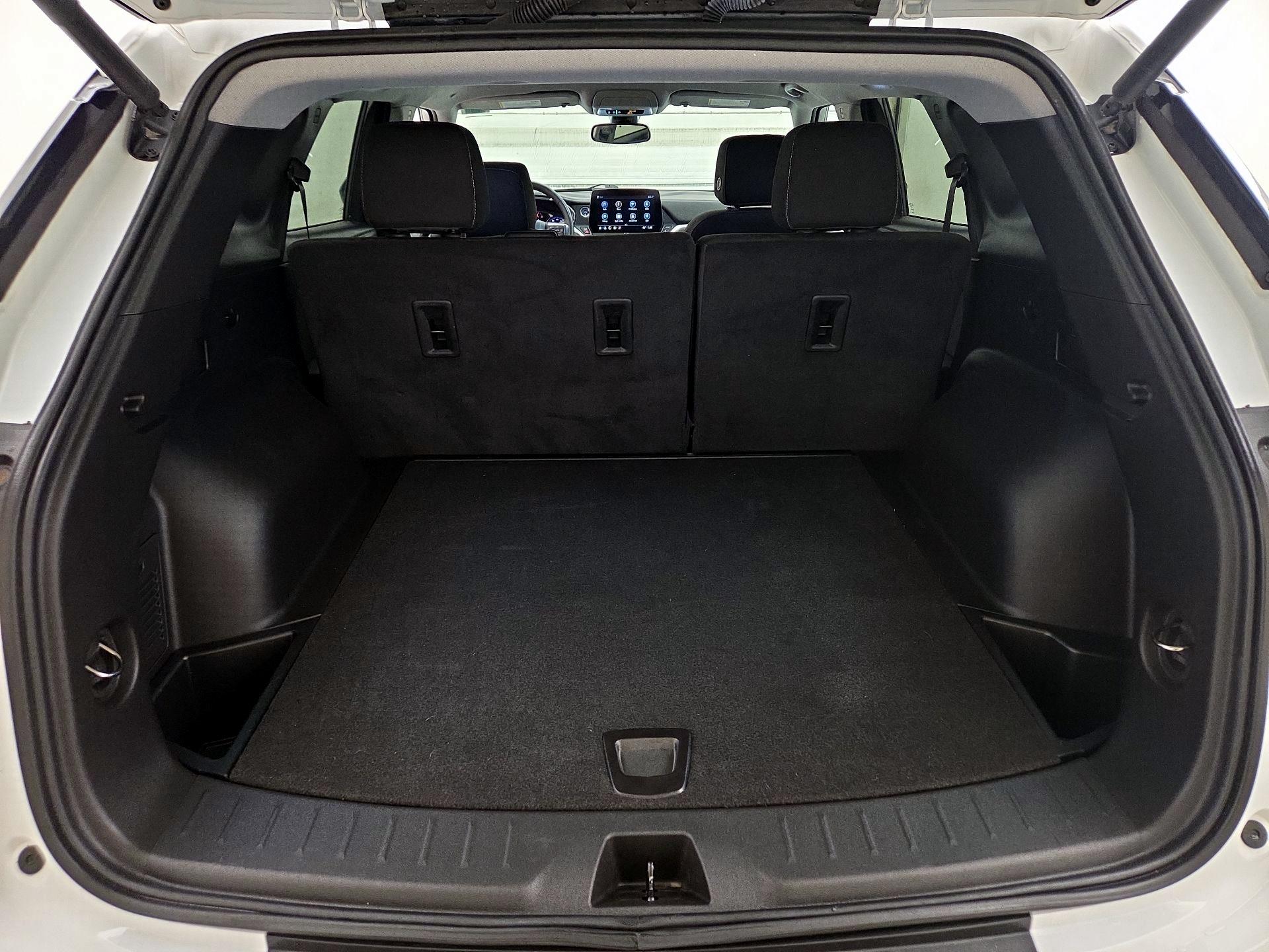 Thumbnail: 2023 Chevrolet Blazer - 20