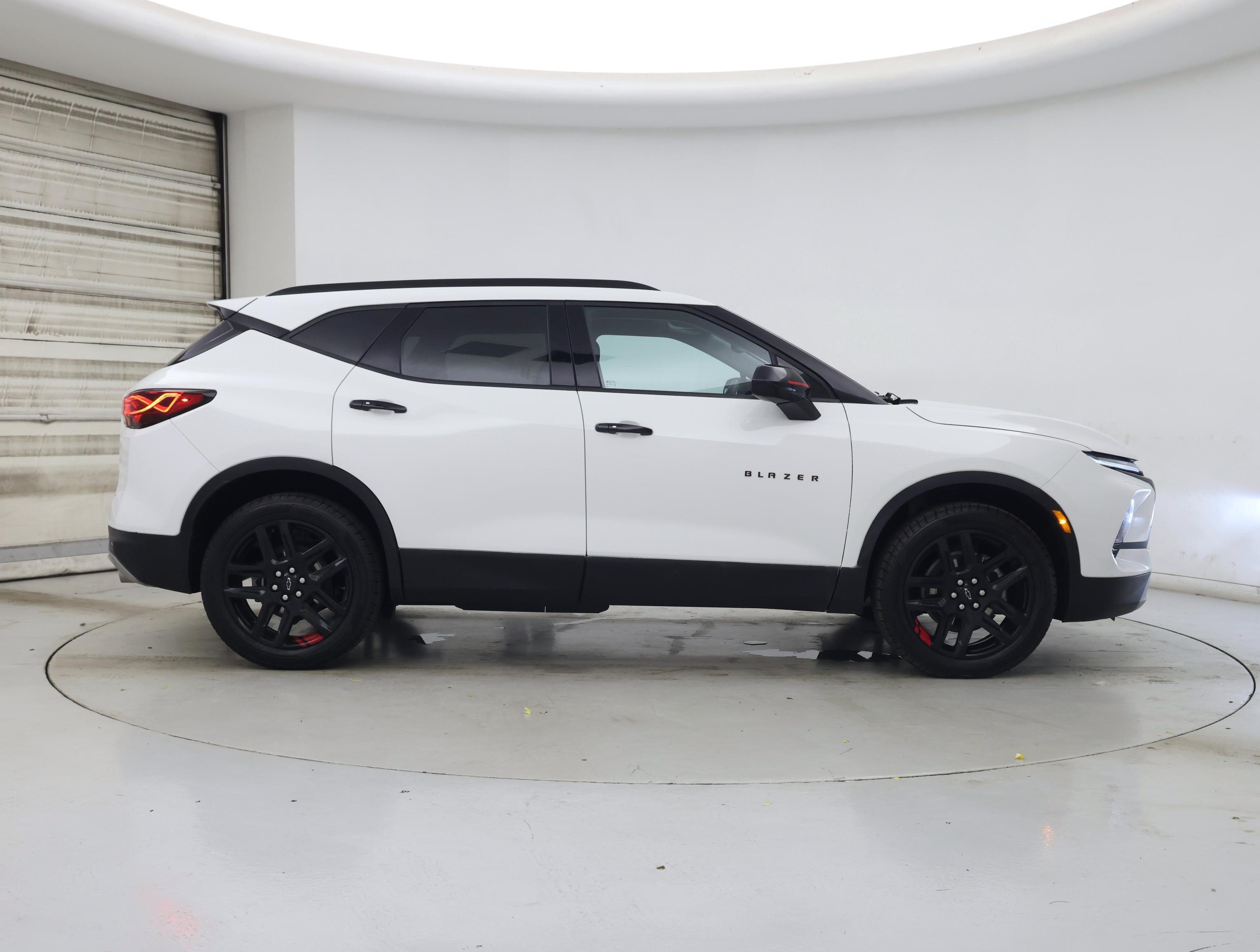 Thumbnail: 2023 Chevrolet Blazer - 7